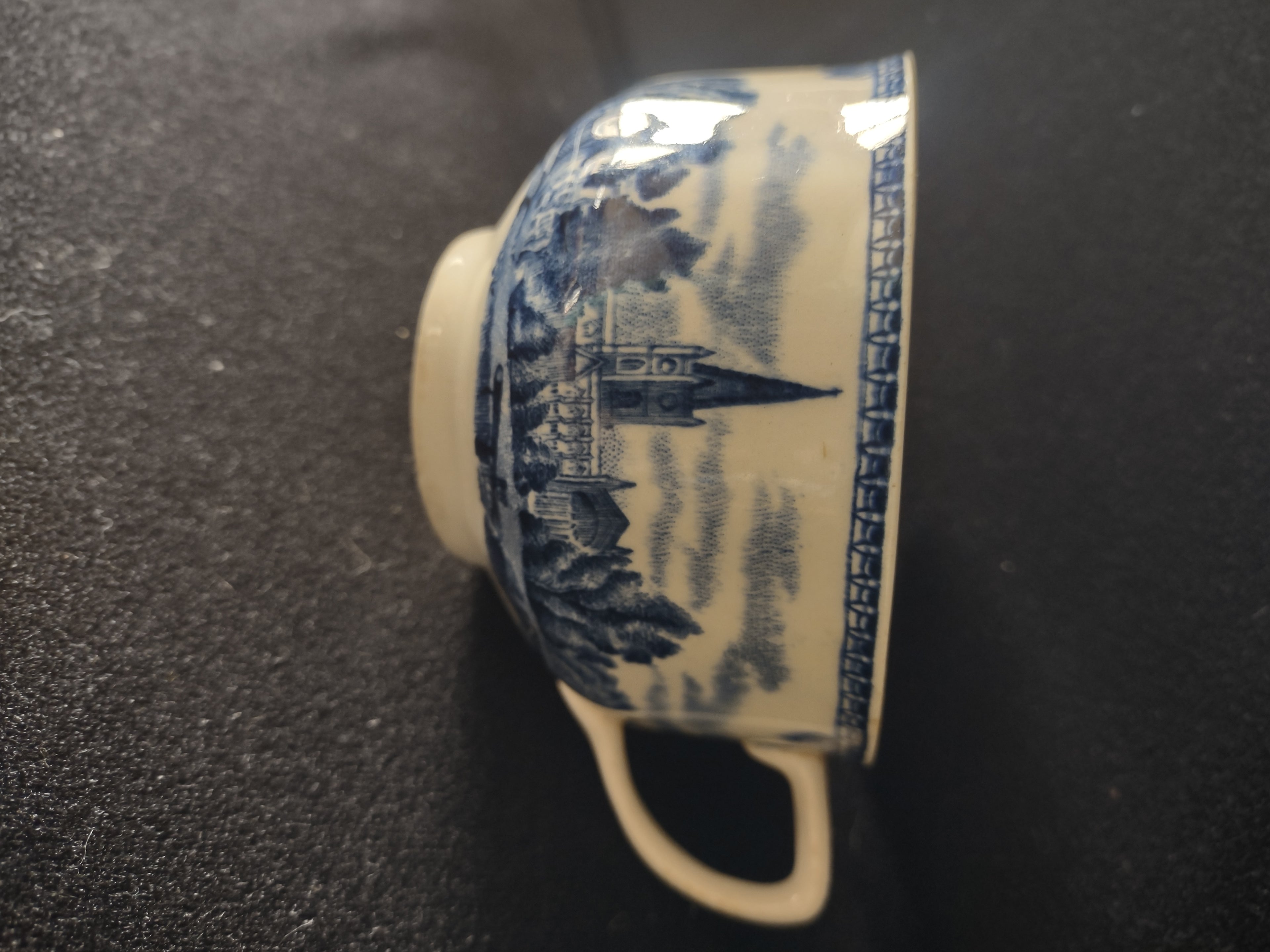 Vintage Johnson Brothers Teacup Ironstone Old Britain Castles (Lot 5592)