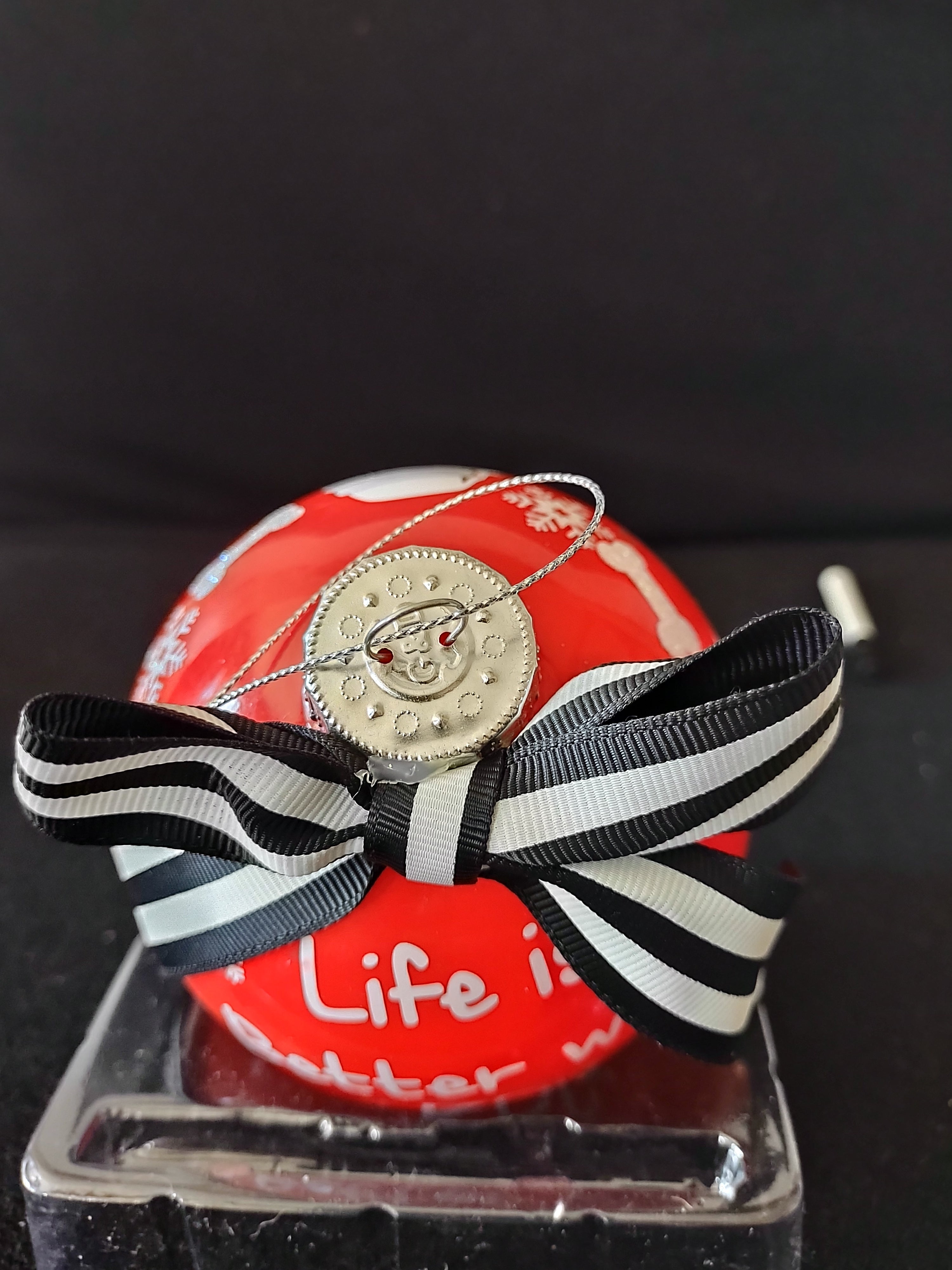 Christmas Life Is Better With A Dog 2016 Ornament Personalize Marker (Lot 3805
