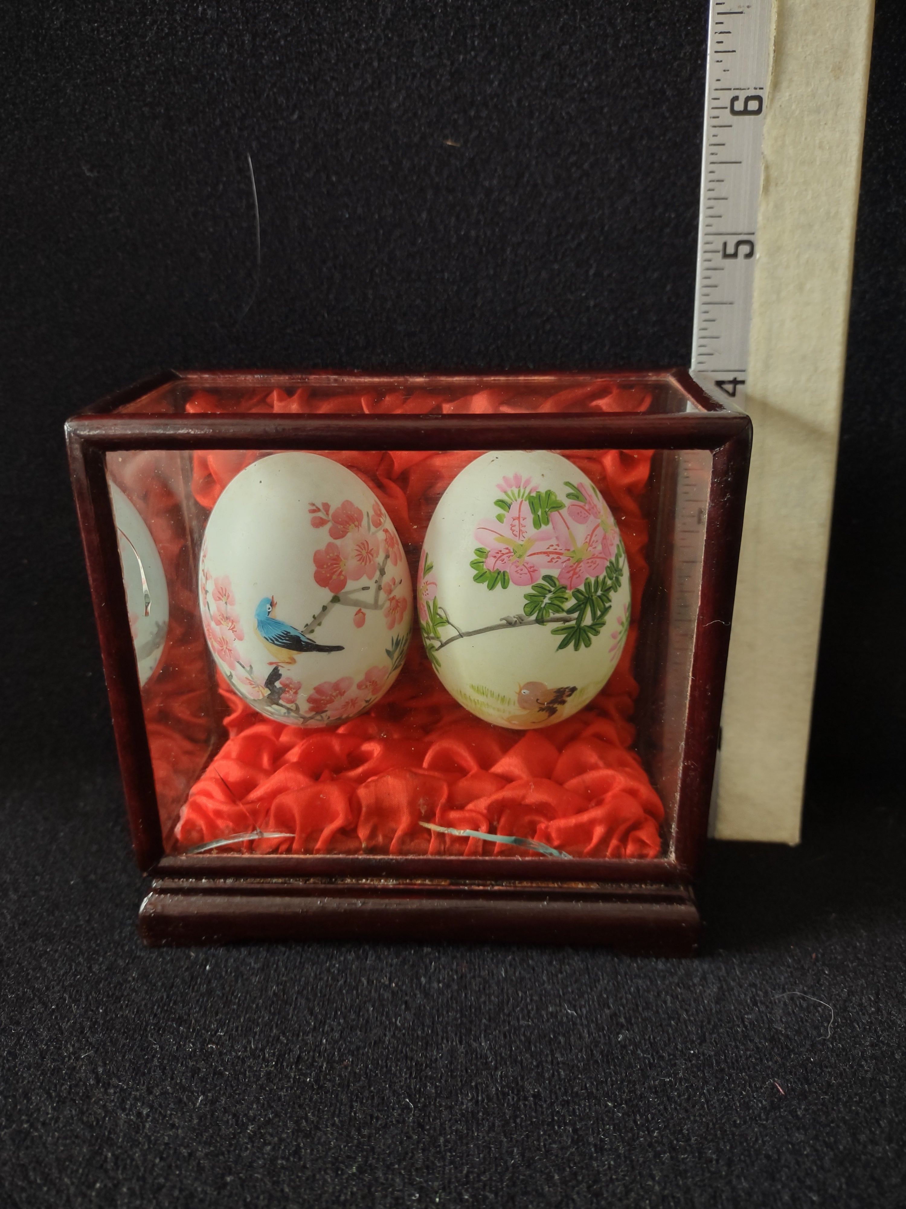 Vintage Hand Painted Oriental Easter Eggs Glass Wood Display IMPERFECT (Lot 5065