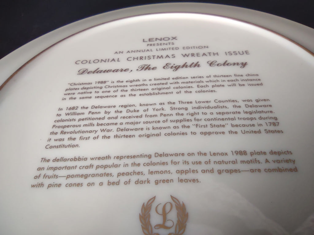 Lenox 1988 Delaware Colony Colonial Christmas Wreath Plate (lot 1136)