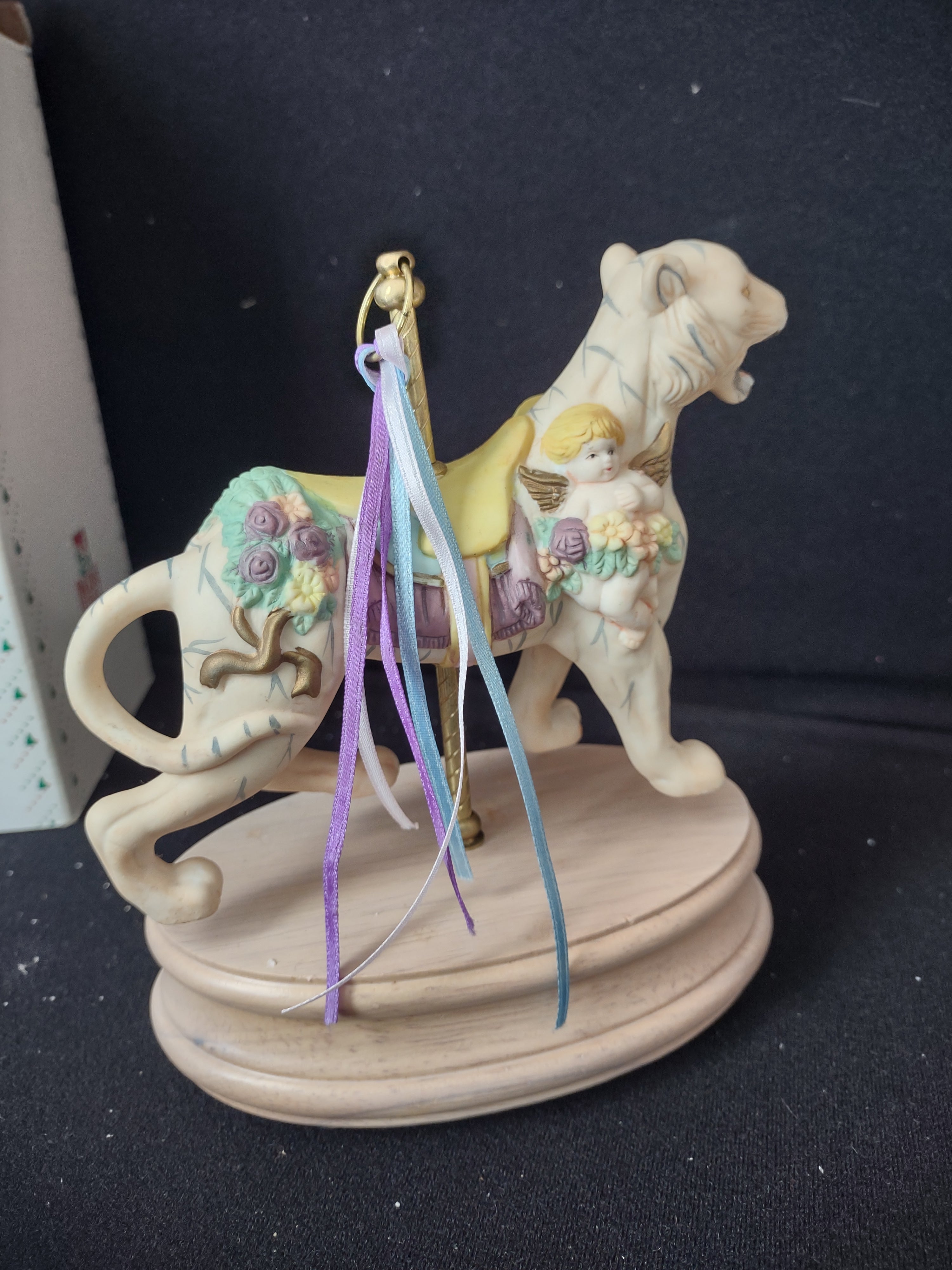 Vintage Christmas Musical Animal Carousel Plays Waltz Hand Painted Porcelain (lot 2380)