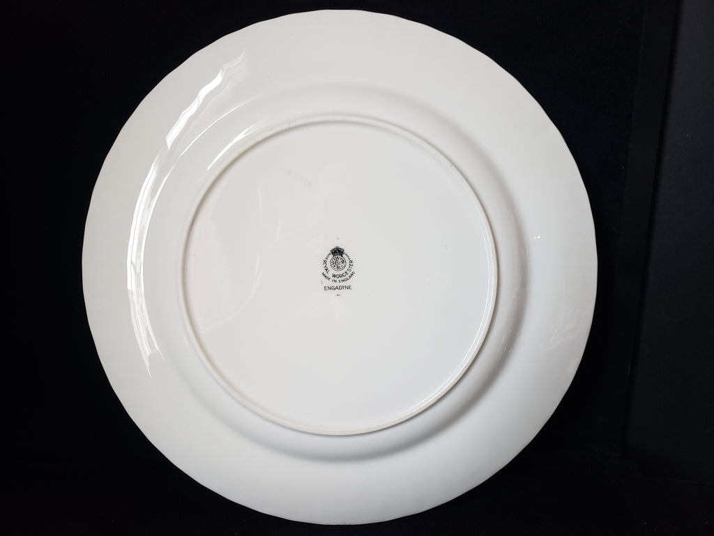 Vintage Royal Worcester Engadine Dinner Plate 10-1/2" (lot 2130)
