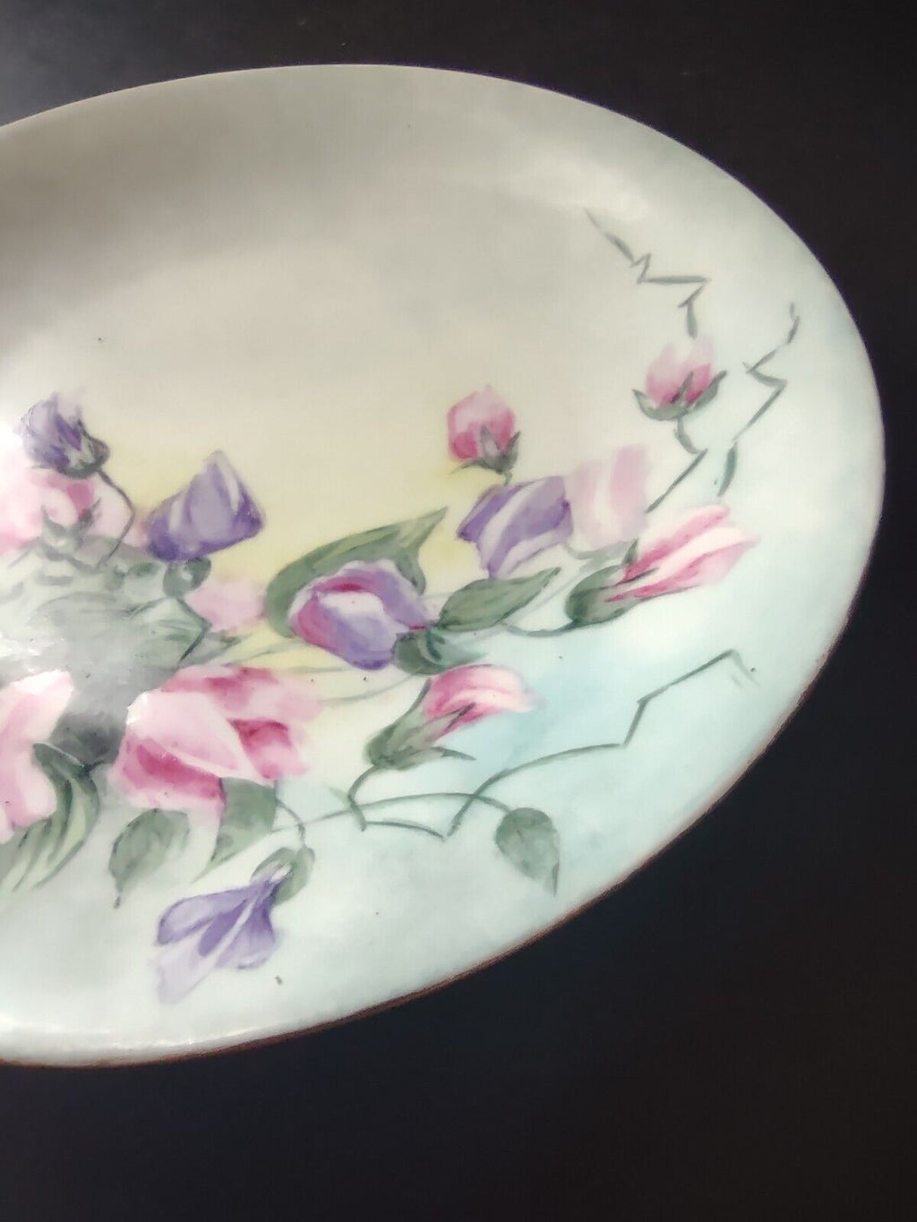 Limoges Gold Trim Salad Luncheon Pink Purple Flower Plate (lot 631)