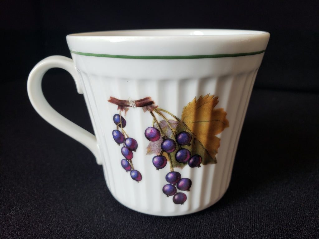 Vintage Royal Worcester Shelton Orchard Tea Cup ONLY (lot 2059)