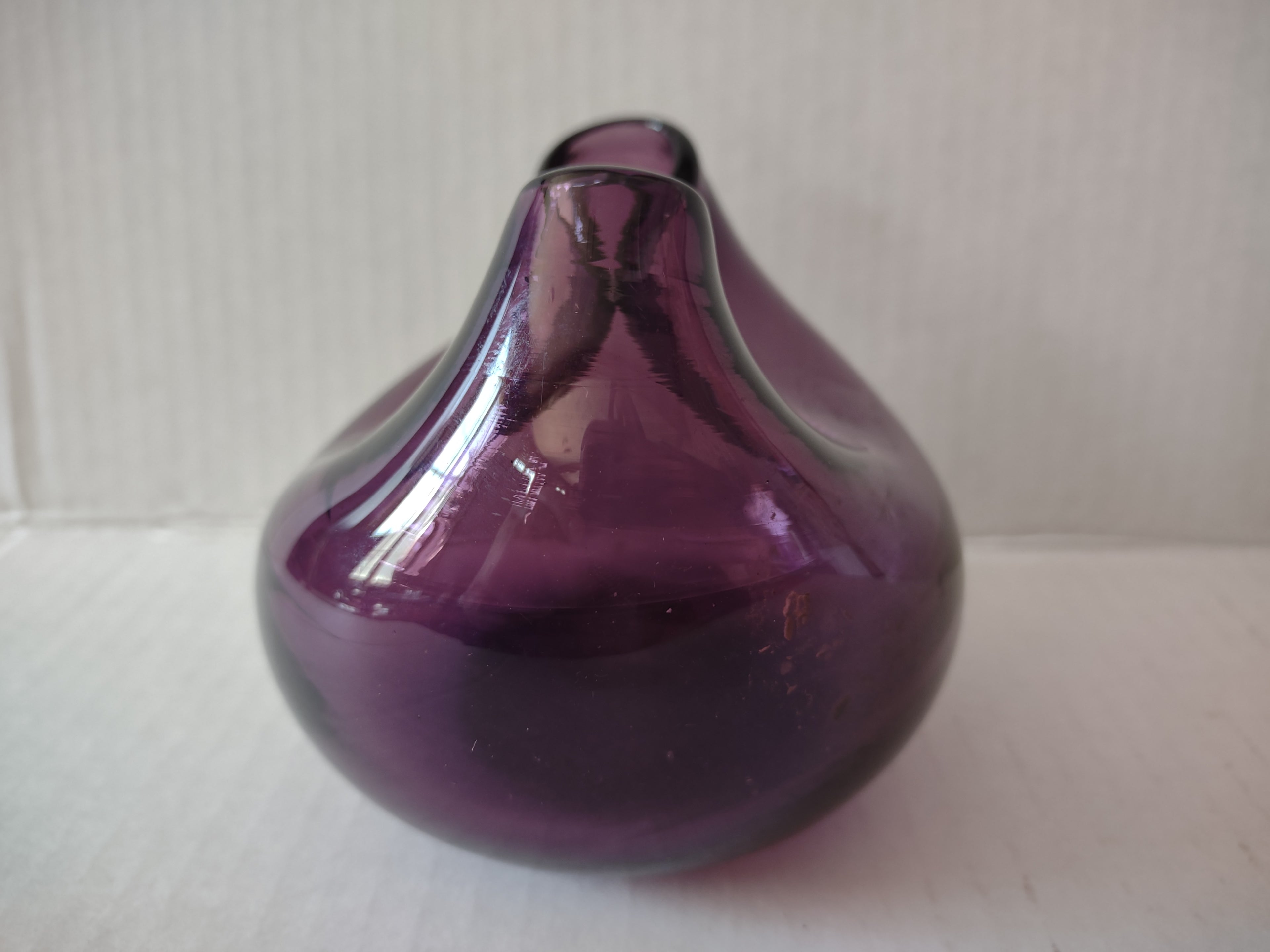 Vintage Blown Two Flower Vase Amethyst Purple 3" Tall MCM (lot 5394)