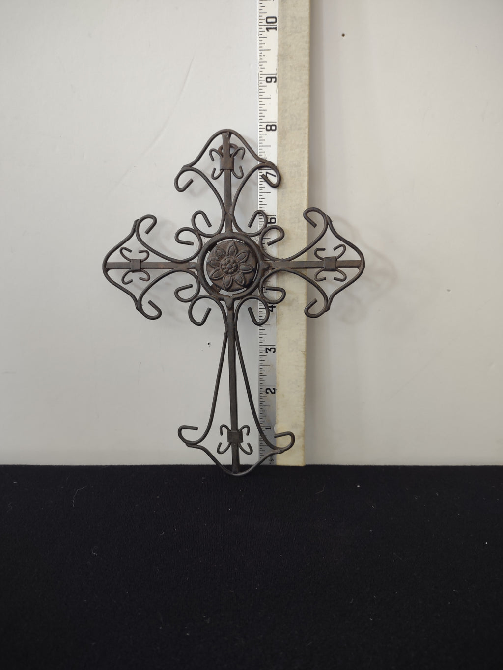 Vintage 3 Metal Crosses Wall Art Fleur De Lis Scrolls (Lot 3811t)