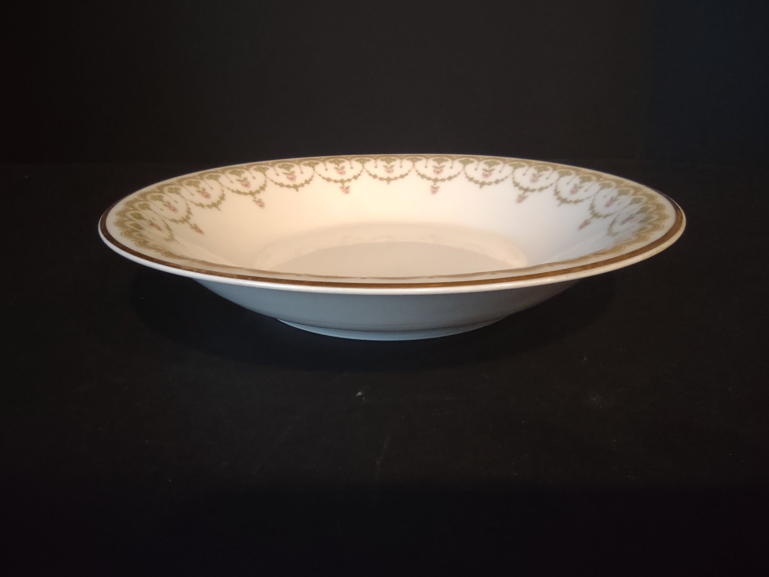Haviland Limoges French Chic Cream Soup Plate Bowl Rose Garland Green (lot 1084)