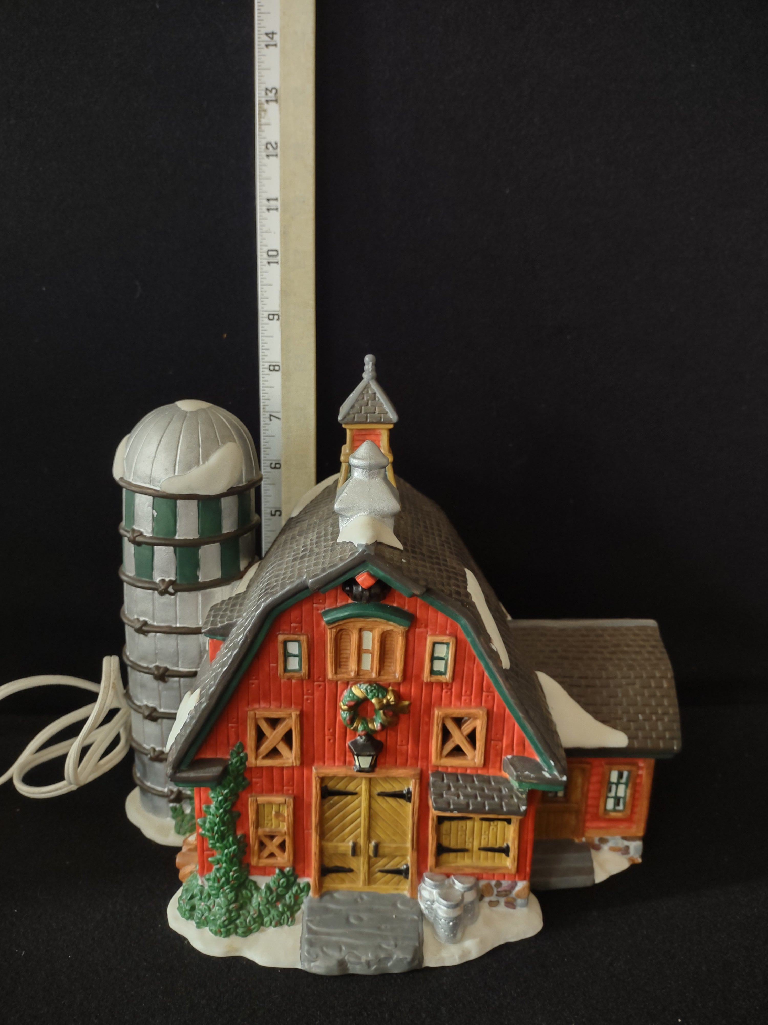 Vintage O'Well Lighted Red Barn Silo Christmas Village House (Lot 3681)