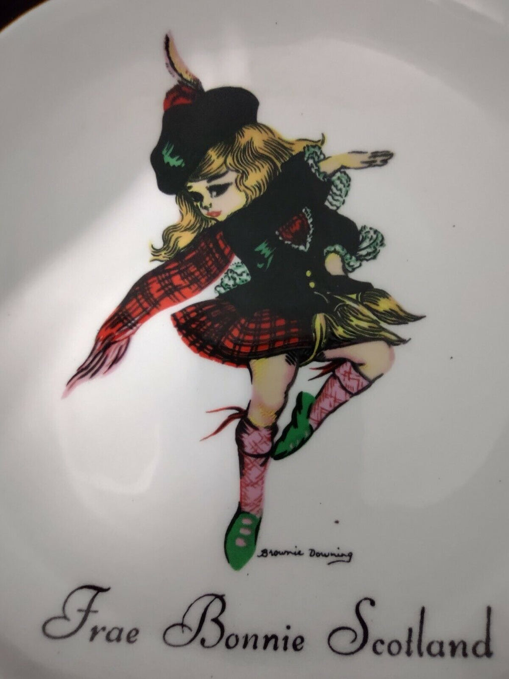 030 Collectible Brownie Downing J.H. Weatherby & Sons Frae Bonnie Scotland Plate