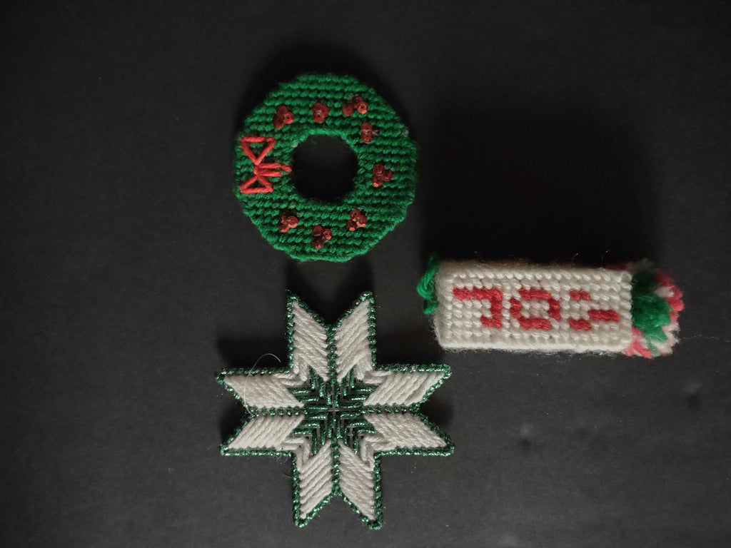 Christmas 3 Plastic Canvas 3 Cross Stitch Ornaments Handmade (Lot 4757)