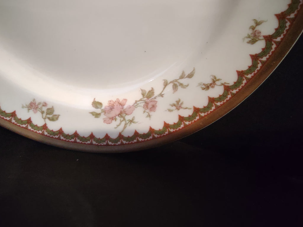 Haviland Limoges French Chic Rose Maroon Green Bread/Butter Plate (lot 1090)