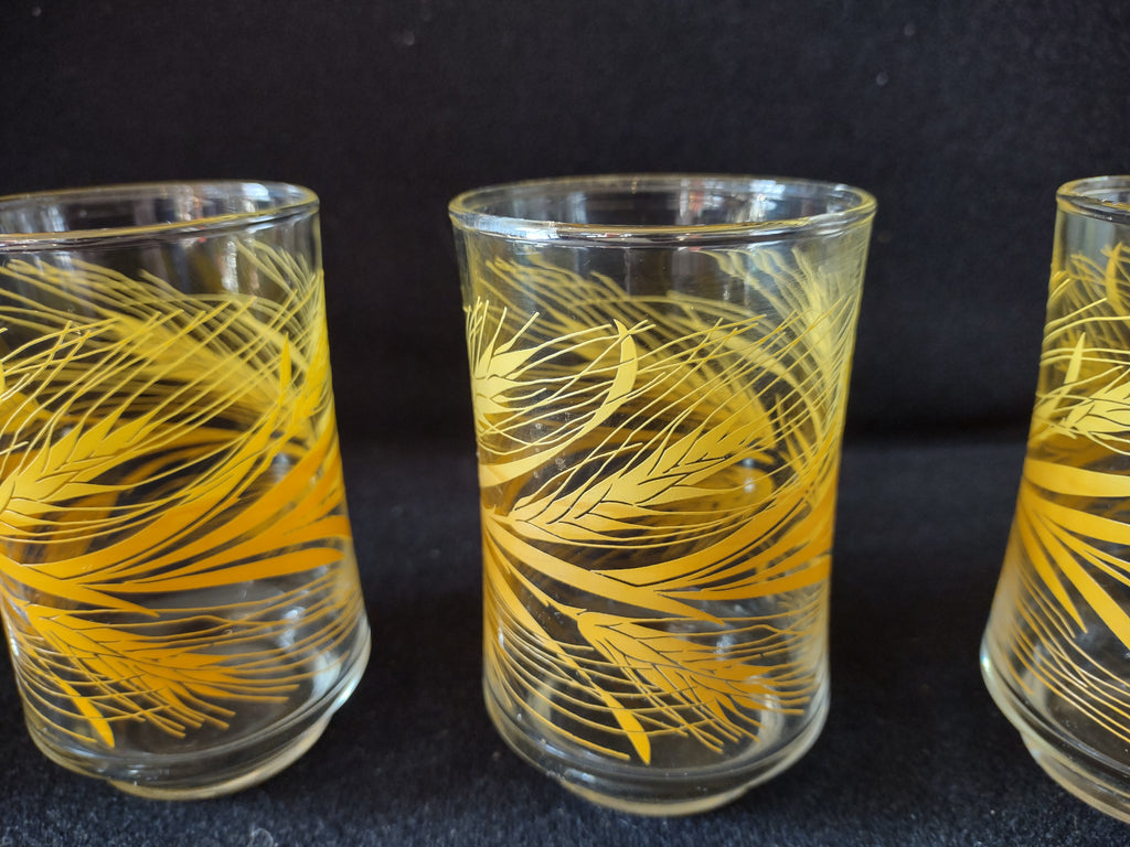 Vintage MCM Libbey 3-3/4" Golden Wheat Glasses x 4 (lot 5169)