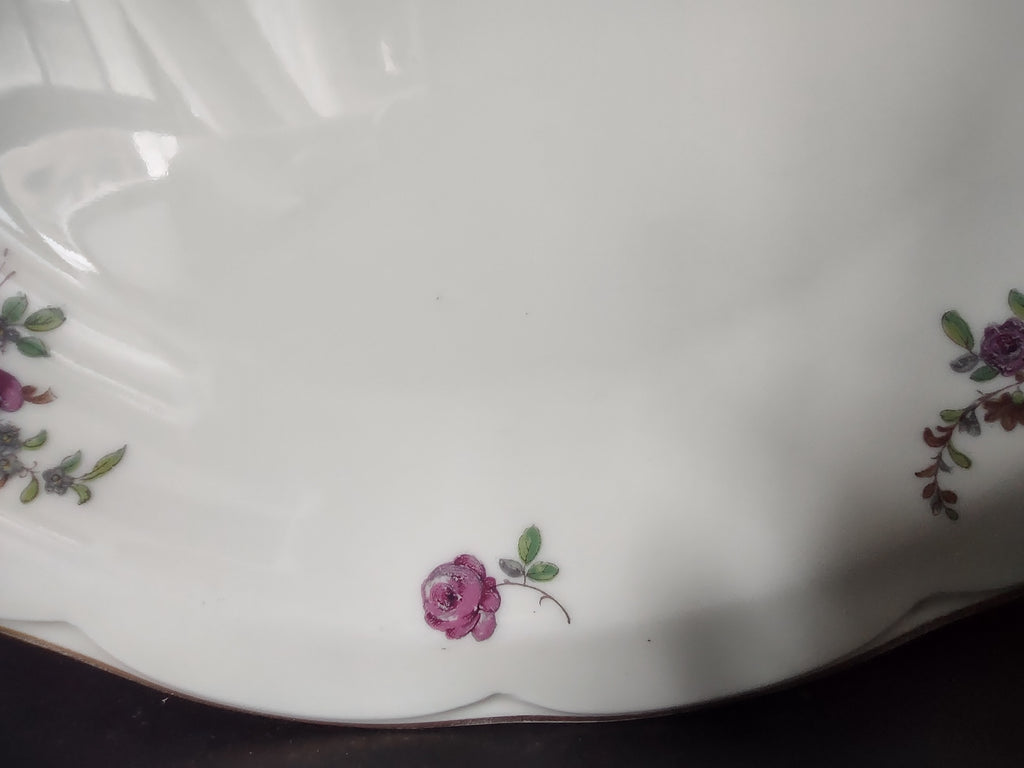 Haviland Limoges Dinner Plate Peony Flower Cream Color (lot 926)