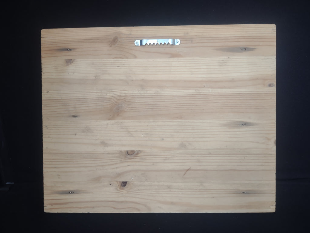 Conte d'Attimis-Maniago Wooden Wine Sign Wall Art 13"x 10-1/2"(lot 2660c)