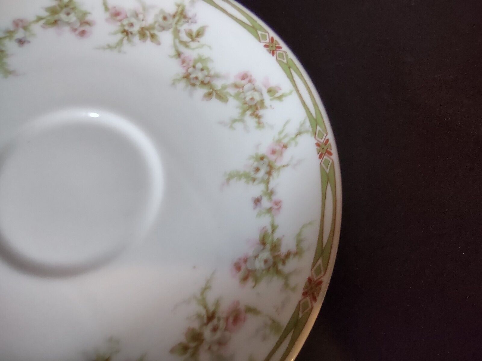 Haviland Limoges France Saucer Plate Gold Trim Pink Rose (lot 554)