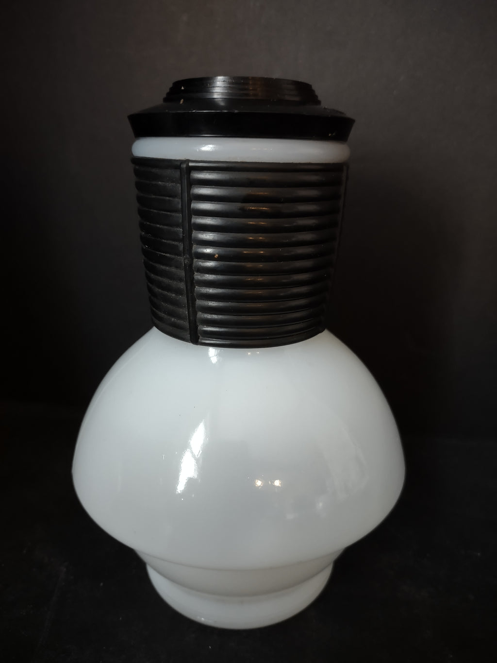 Vintage Mckee Hottle Carafe Glasbake Milk Glass x 2 with Lid (lot 5260)