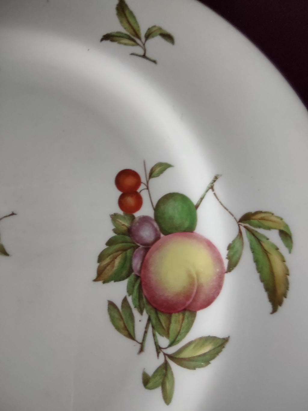 Vintage Spode Dinner Plate Blenheim Bone China Fruit Gold Trim (Lot 5720)