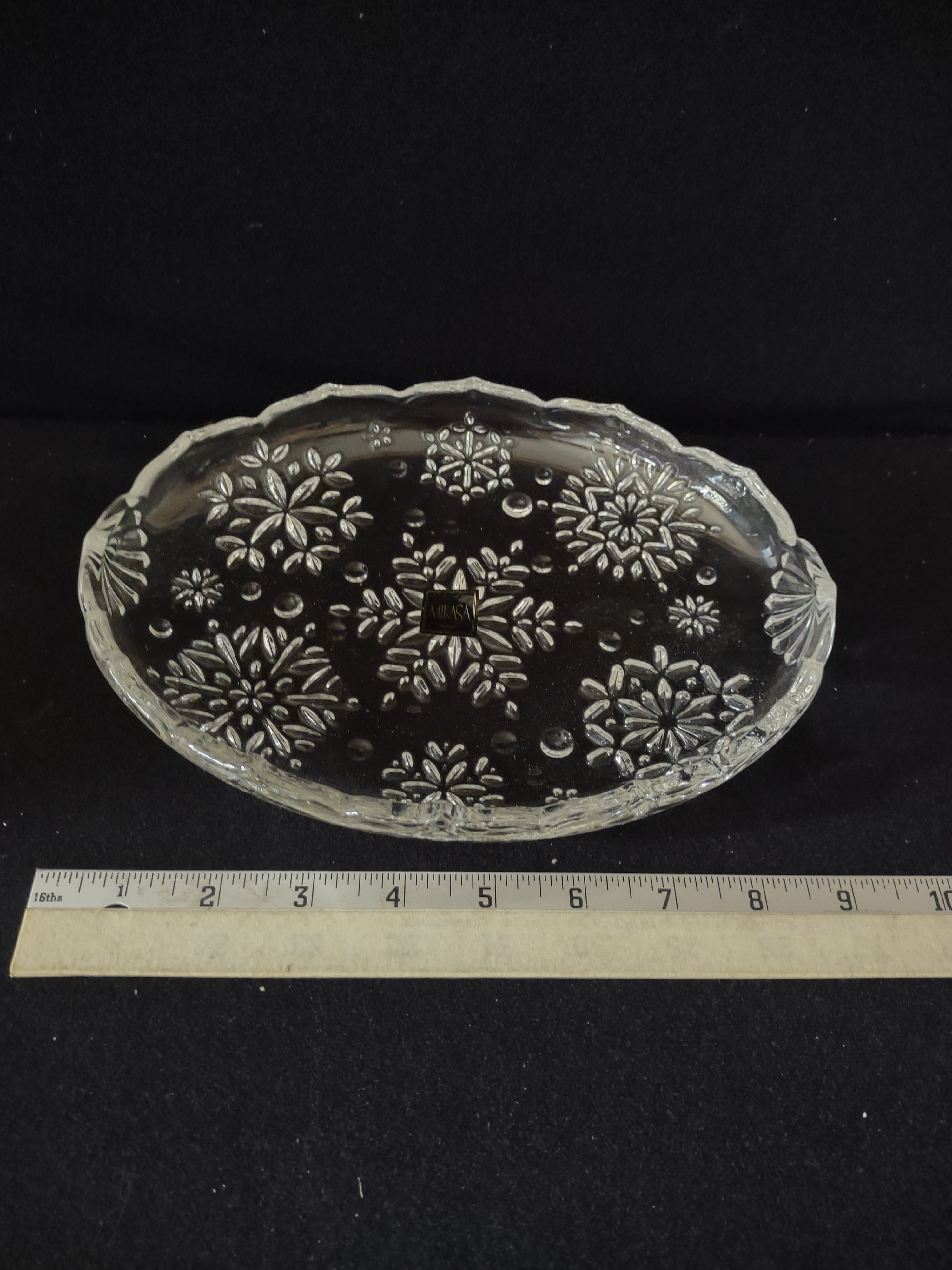 Vintage Mikasa Snowflake 9 1/4" Sweet Dish (Lot 3623)