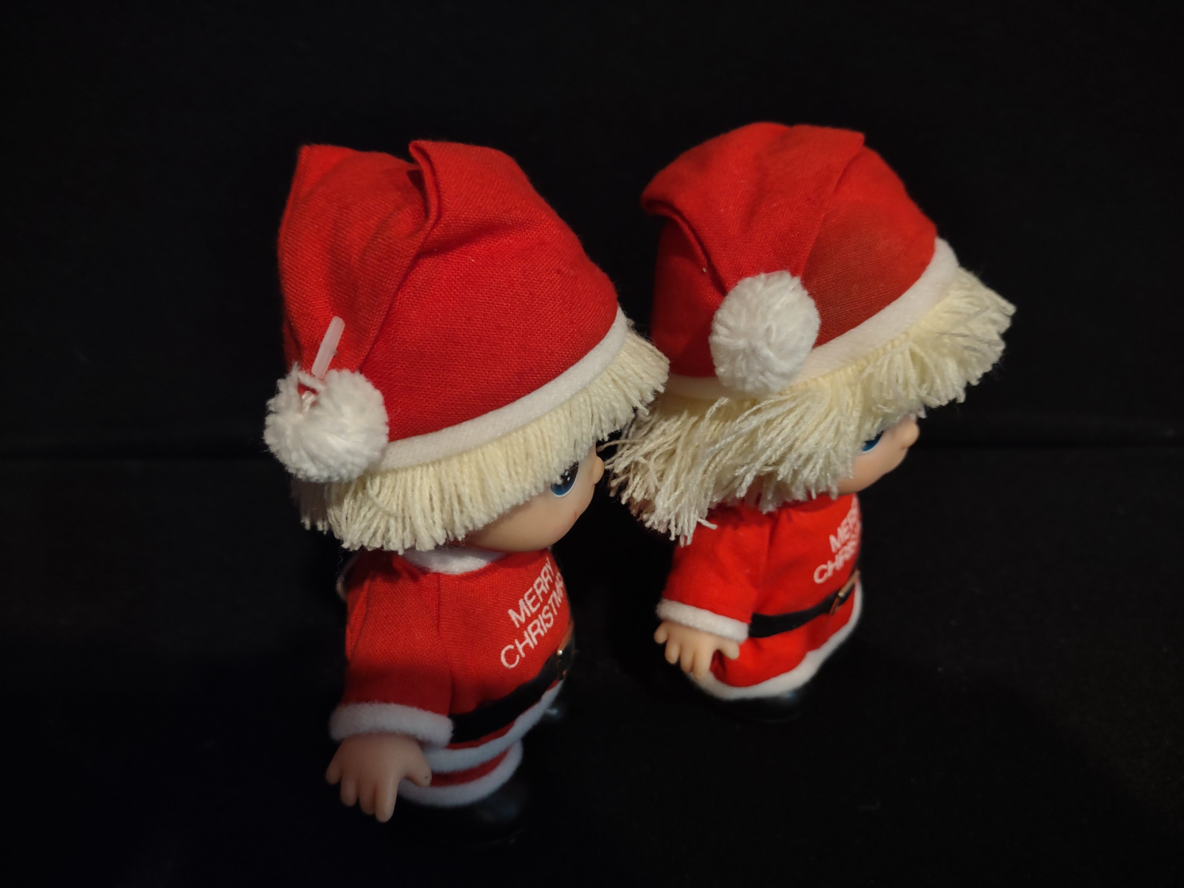 Vintage Christmas Precious Moments Hi Babies Santa Boy and Girl (lot 2446)