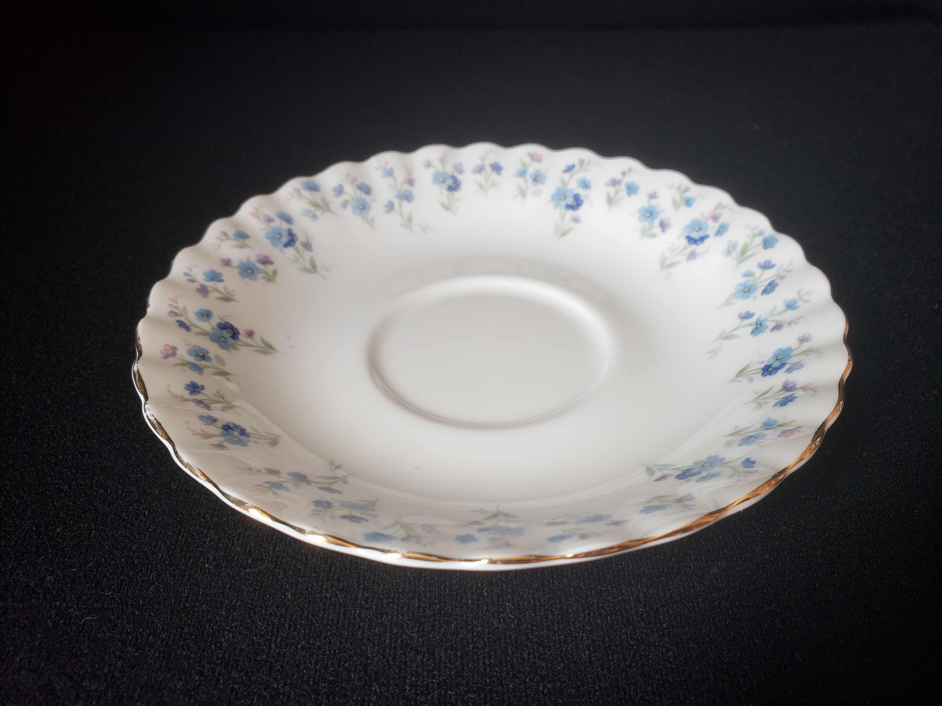 Vintage Royal Albert Bone China Memory Lane Saucer ONLY (2008)