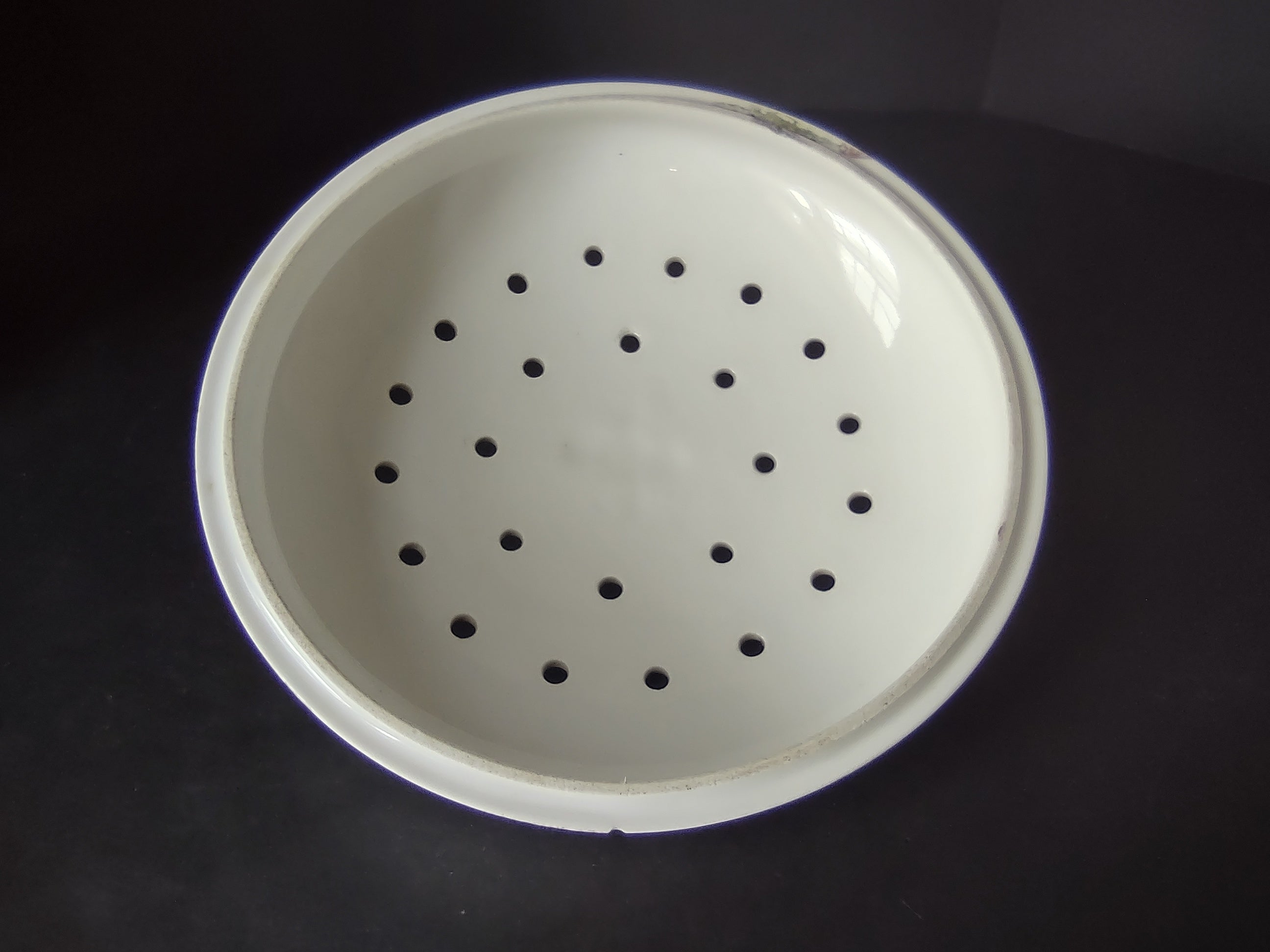 Haviland France Limoges Pancake Lid ONLY Floral Round 7" IMPERFECT (lot 1024)