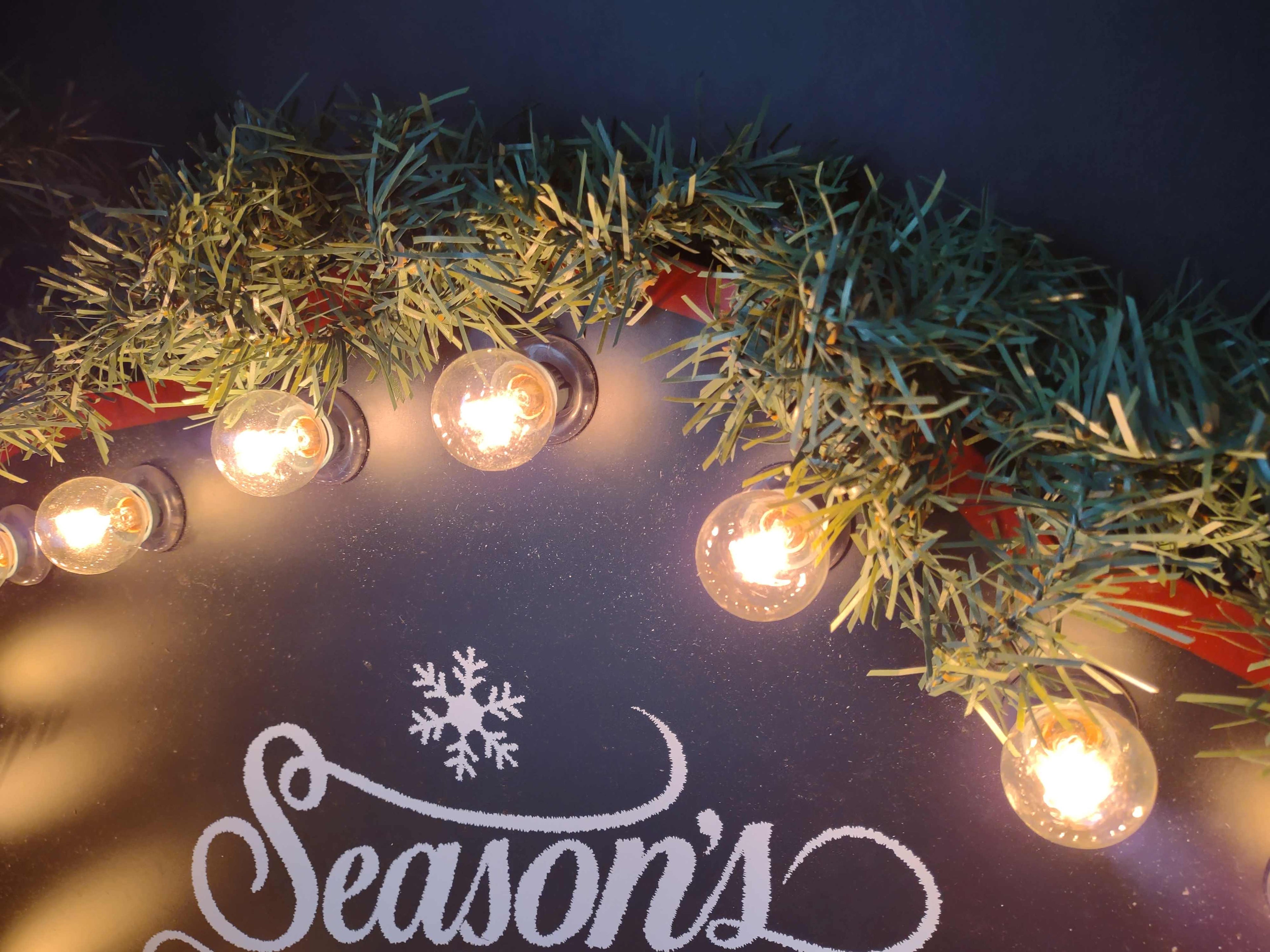Vintage Christmas Season's Greetings Lighted Sign 24x20 Gemmy (lot 3326)