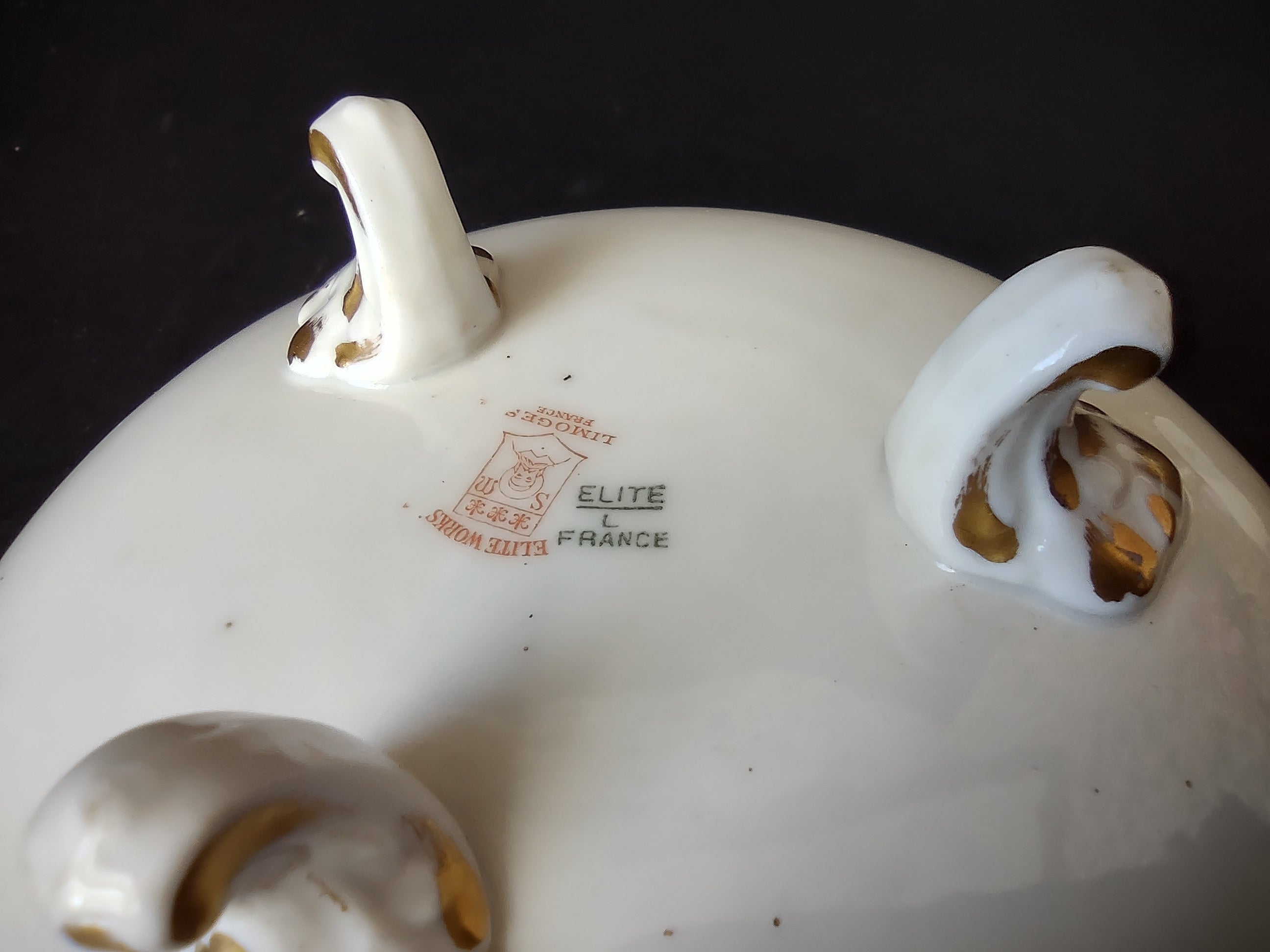 Elite Works Limoges French Shabby Cottage Chic Footed Bowl (lot 1128)