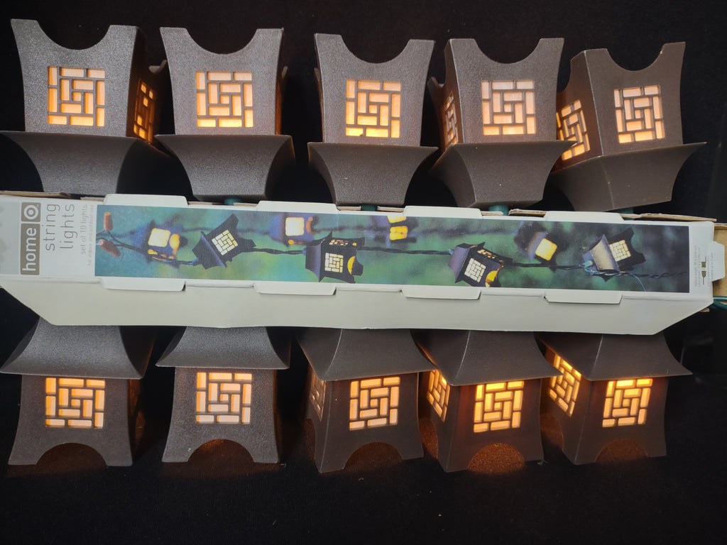String of 10 Lantern Lights (lot 2487)