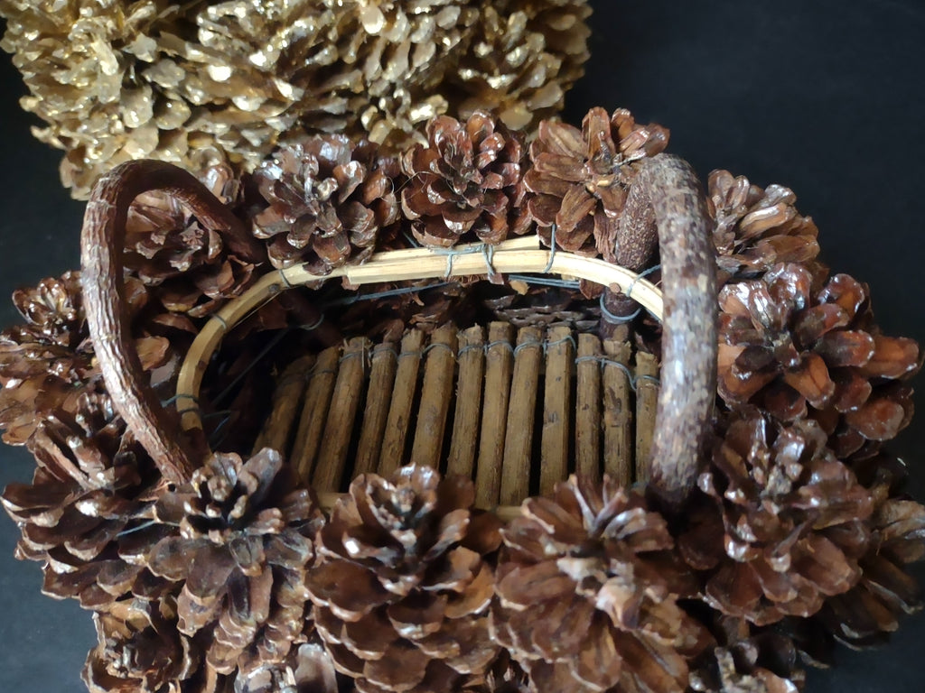 Vintage Christmas Golden Primitive Rustic Pinecone Basket x 2 (lot 1183)
