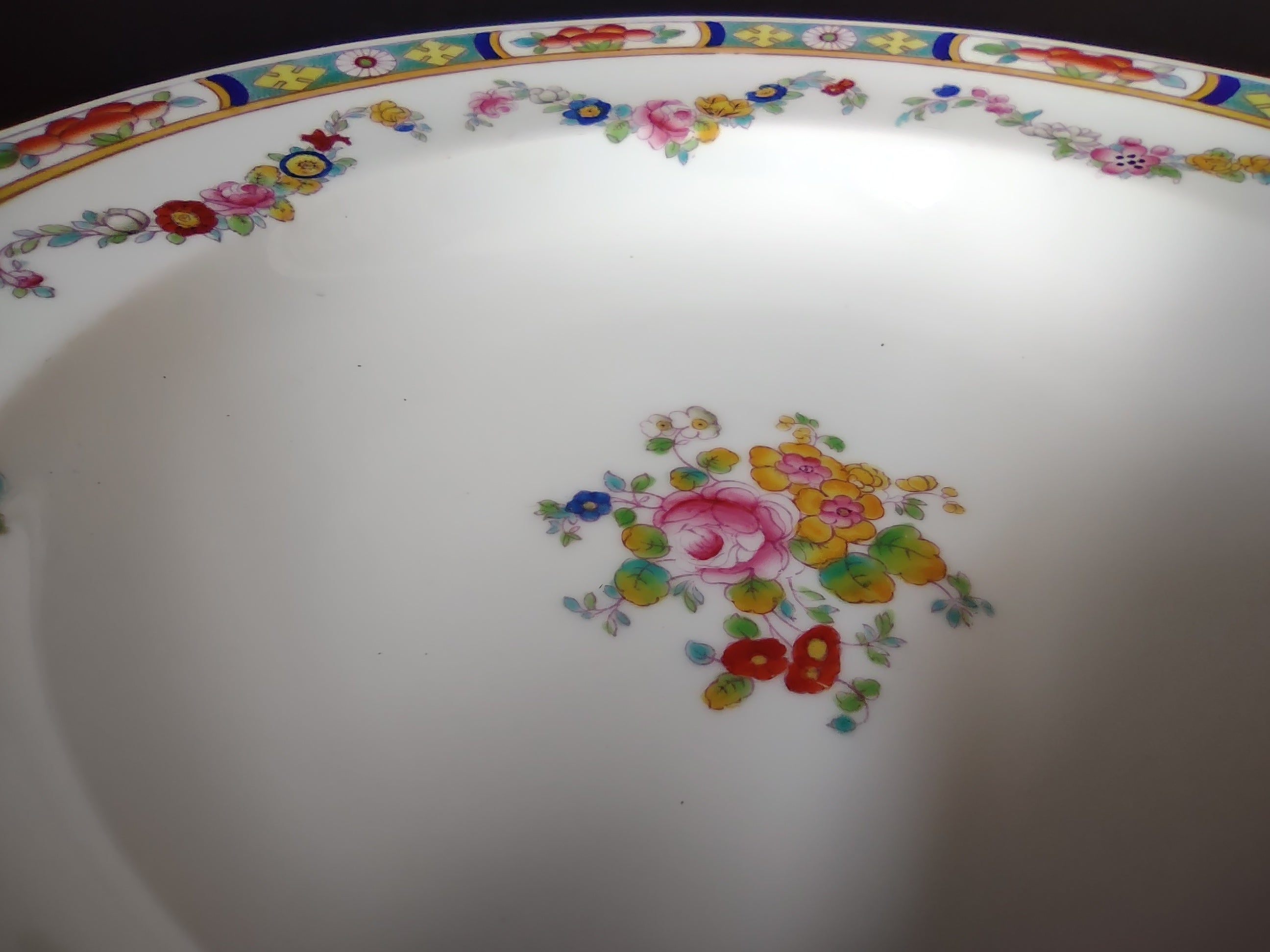 Vintage Minton Rose Garland Swag Soup Plate Bone China England (lot 5476)