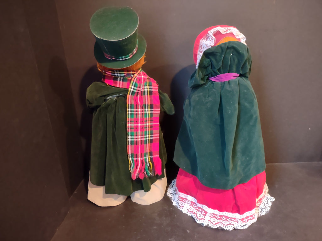 Vintage Christmas Carolers Paper Mache 22" IMPERFECT (lot 3316)
