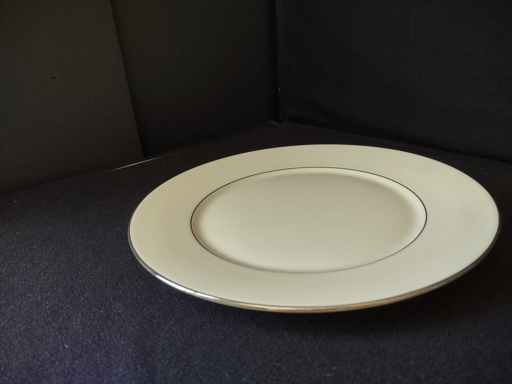 Vintage Lenox Maywood Dinner Plate 10-3/4" (lot 1887)