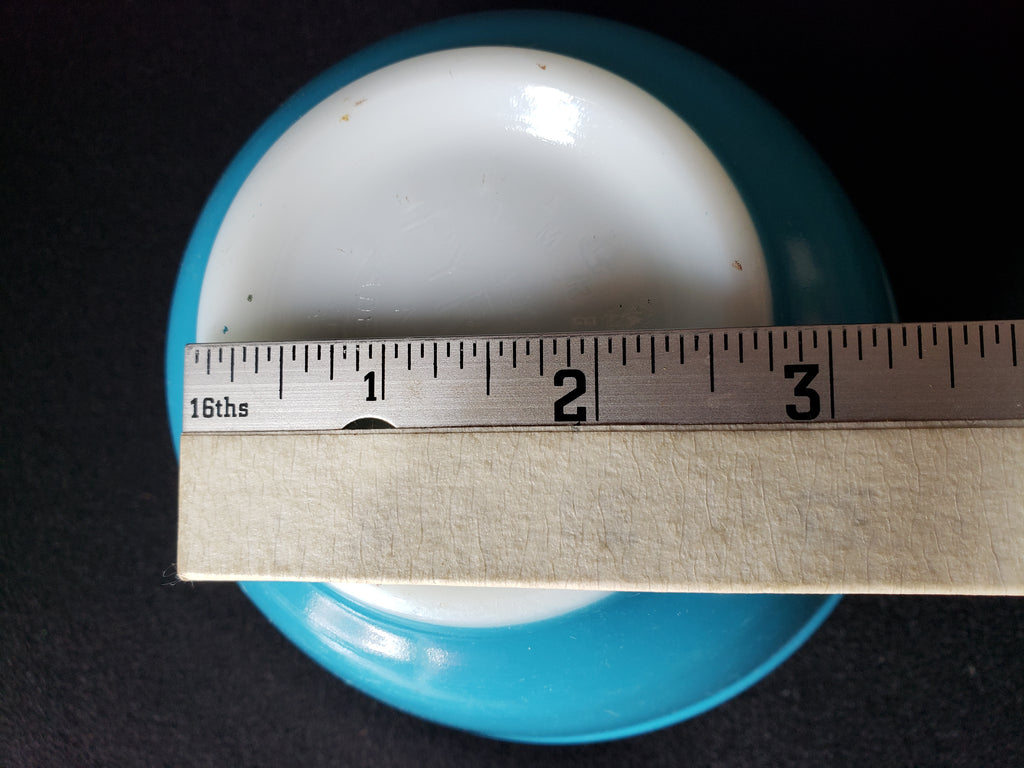 Vintage Pyrex 401 Turquoise Blue Mixing Bowl A-10 Some Scratches (lot 2144d)
