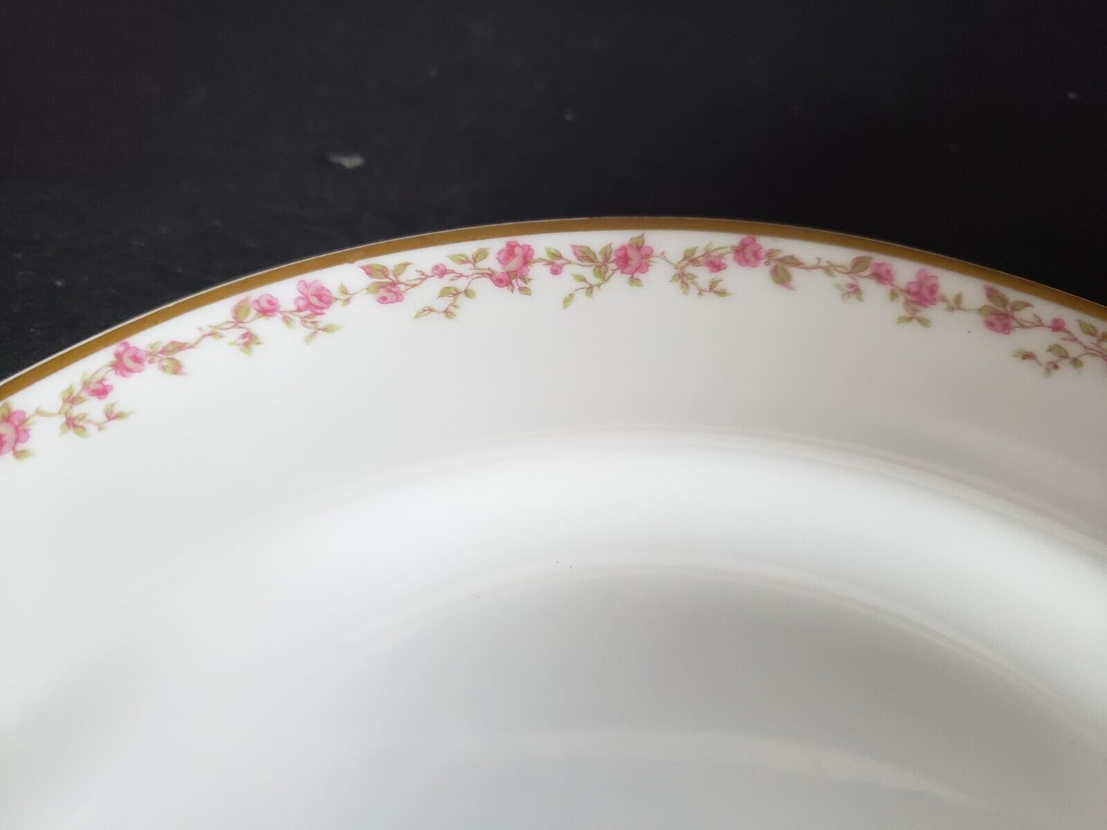 Haviland Limoges France Salad Plate Gold Trim Pink Rose Garland (lot 569)