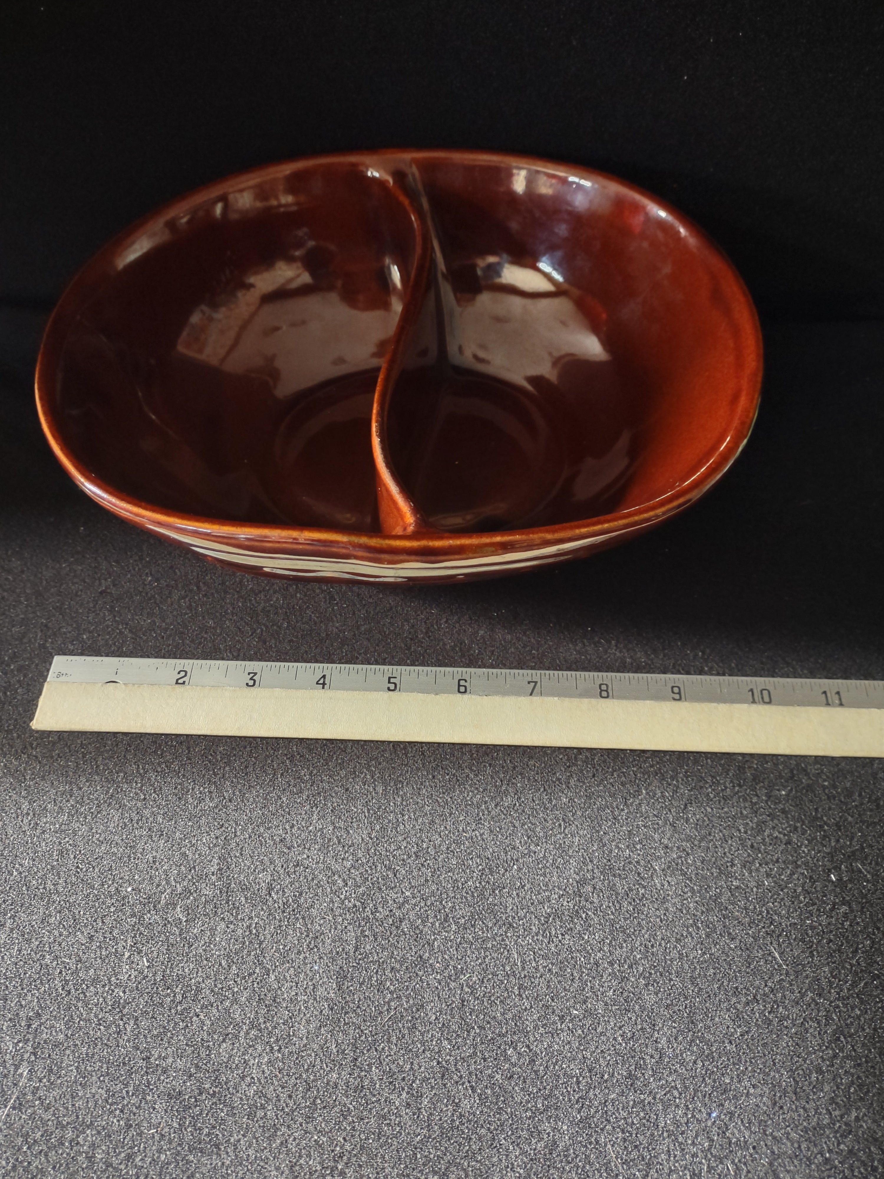 Vintage Marcrest Brown Glazed Stoneware Divided Serving Bowl Daisy Dot (Lot 5140