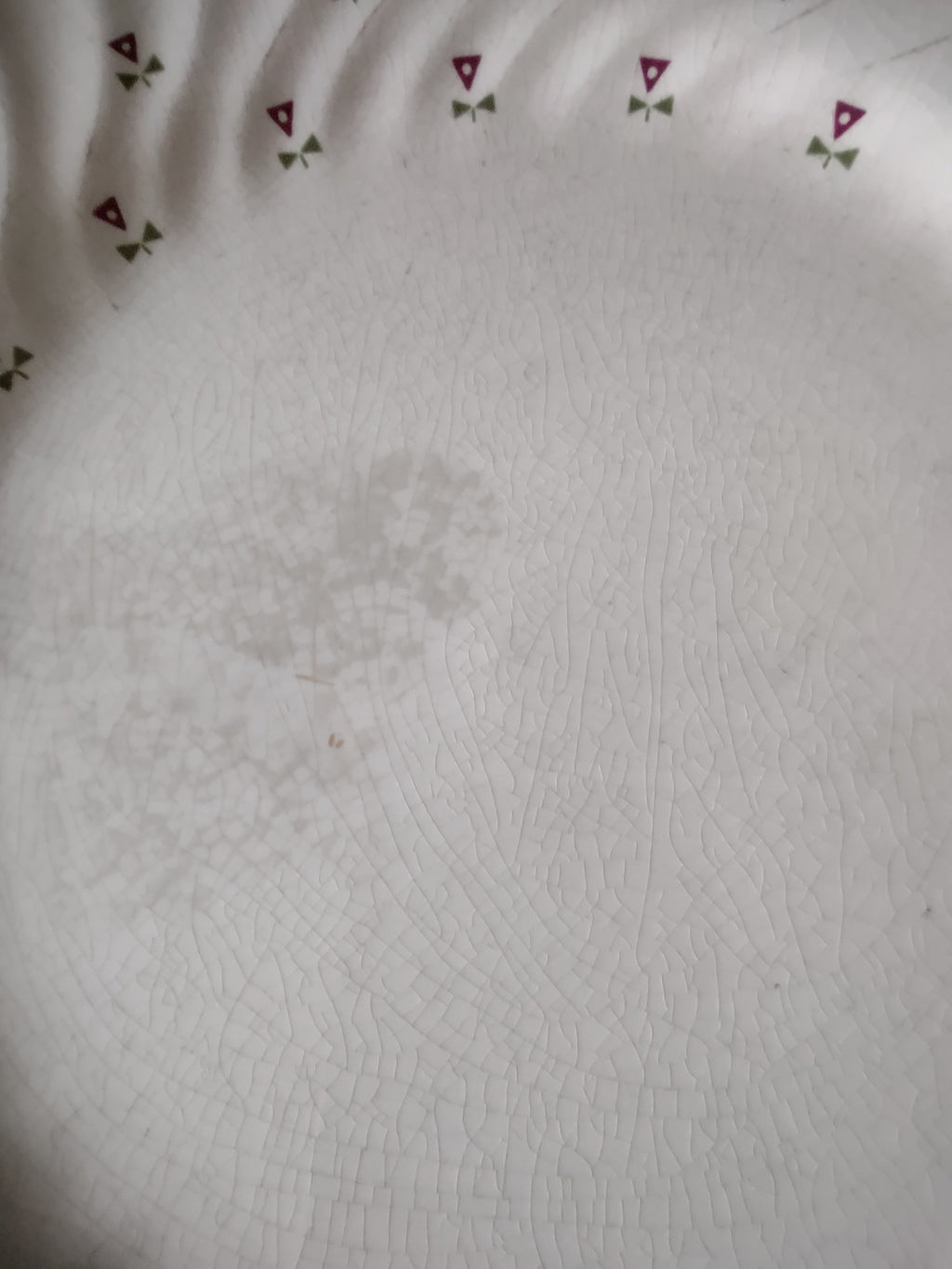 Vintage Laura Ashley Johnson Brothers 10" Dinner Plate Thistle (Lot 5566)