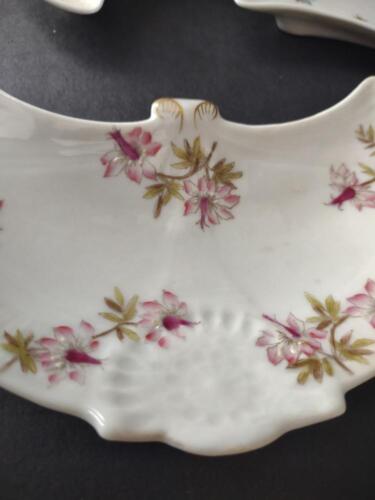 lot 783 GDM CFH Limoges 3 x Bone Plate Blue Pink Flower