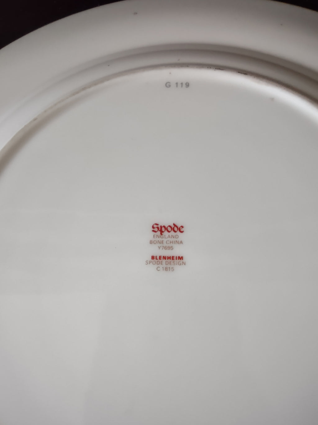 Vintage Spode English Dinner Plate Blenheim Bone China Gold Trim (Lot 5718)