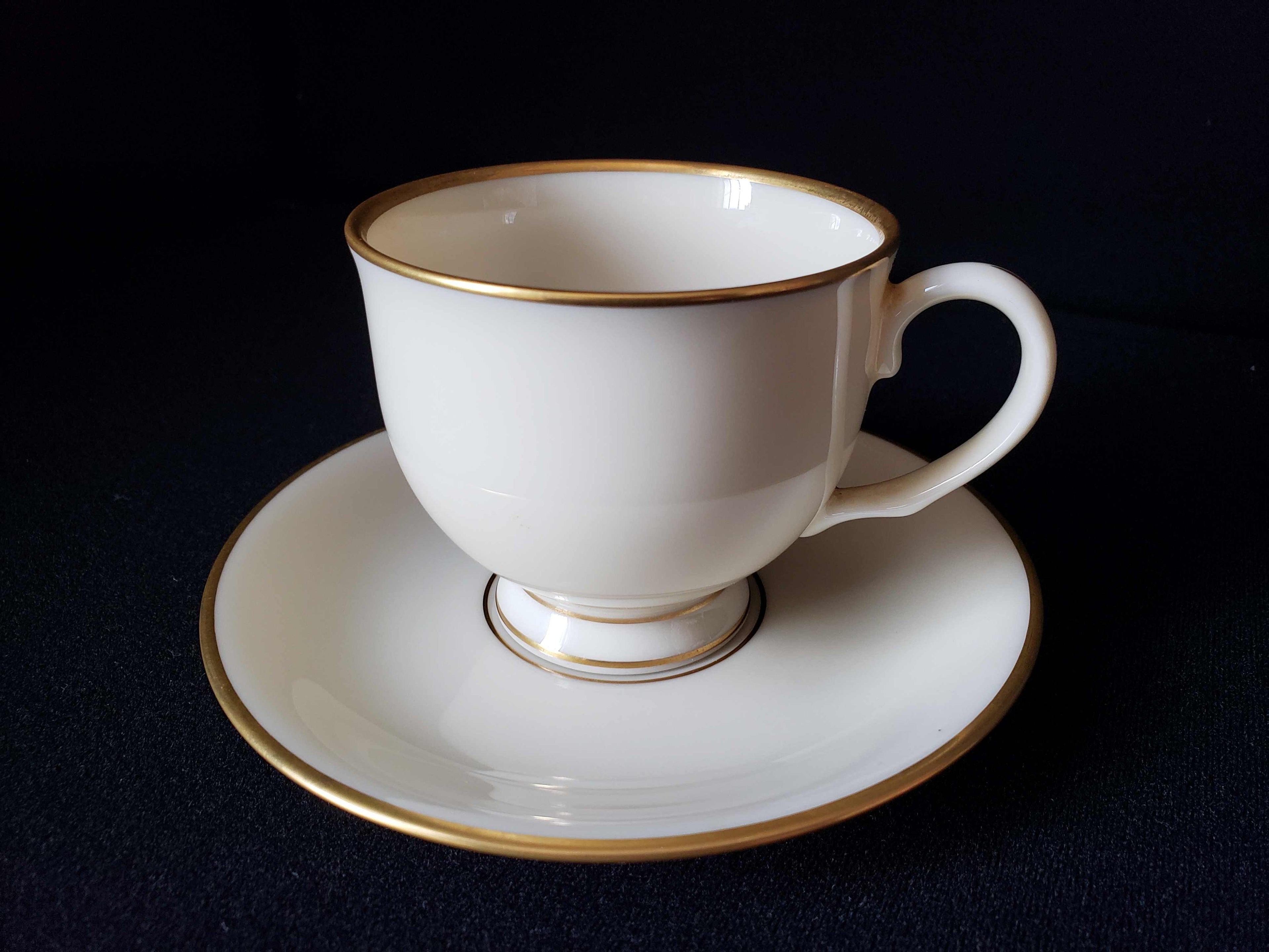 Vintage Lenox Mansfield White Gold Band Tea Cup with Saucer (lot 1935)