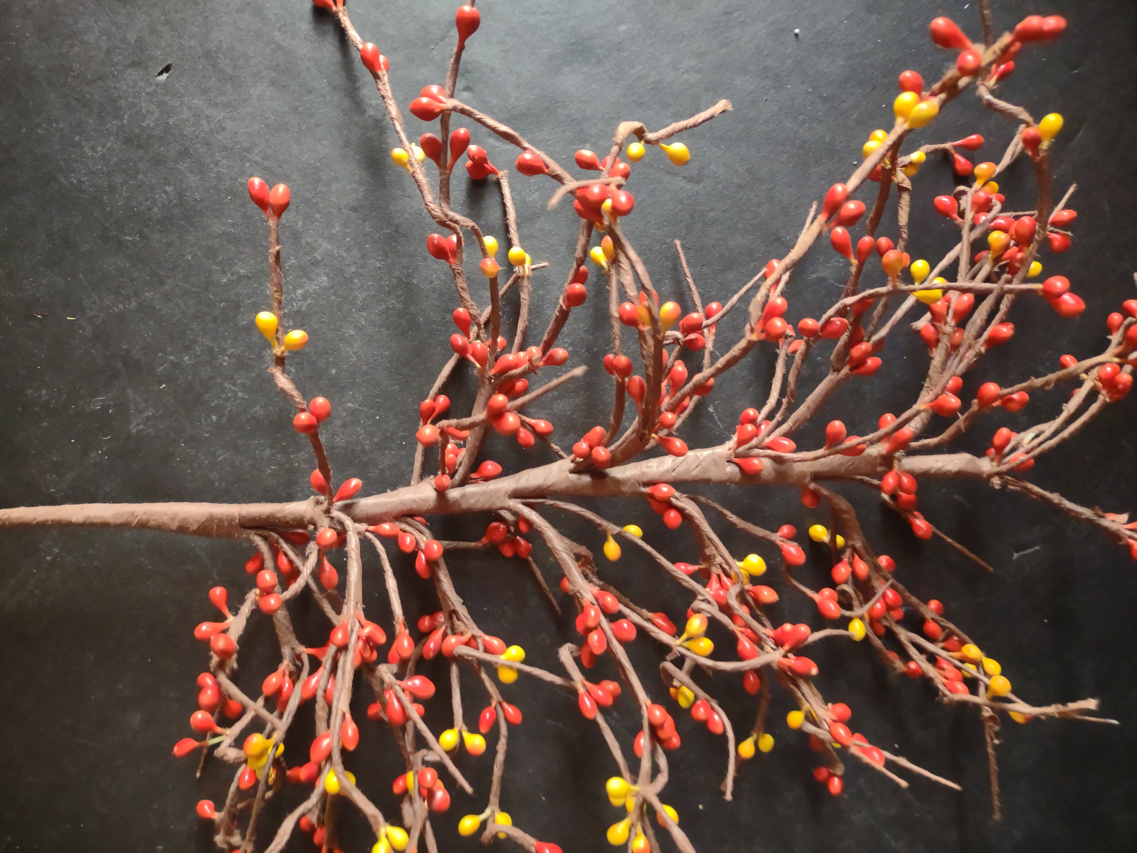 Halloween Thanksgiving Fall Artificial Pip Berry 24" Twig (lot 3112)