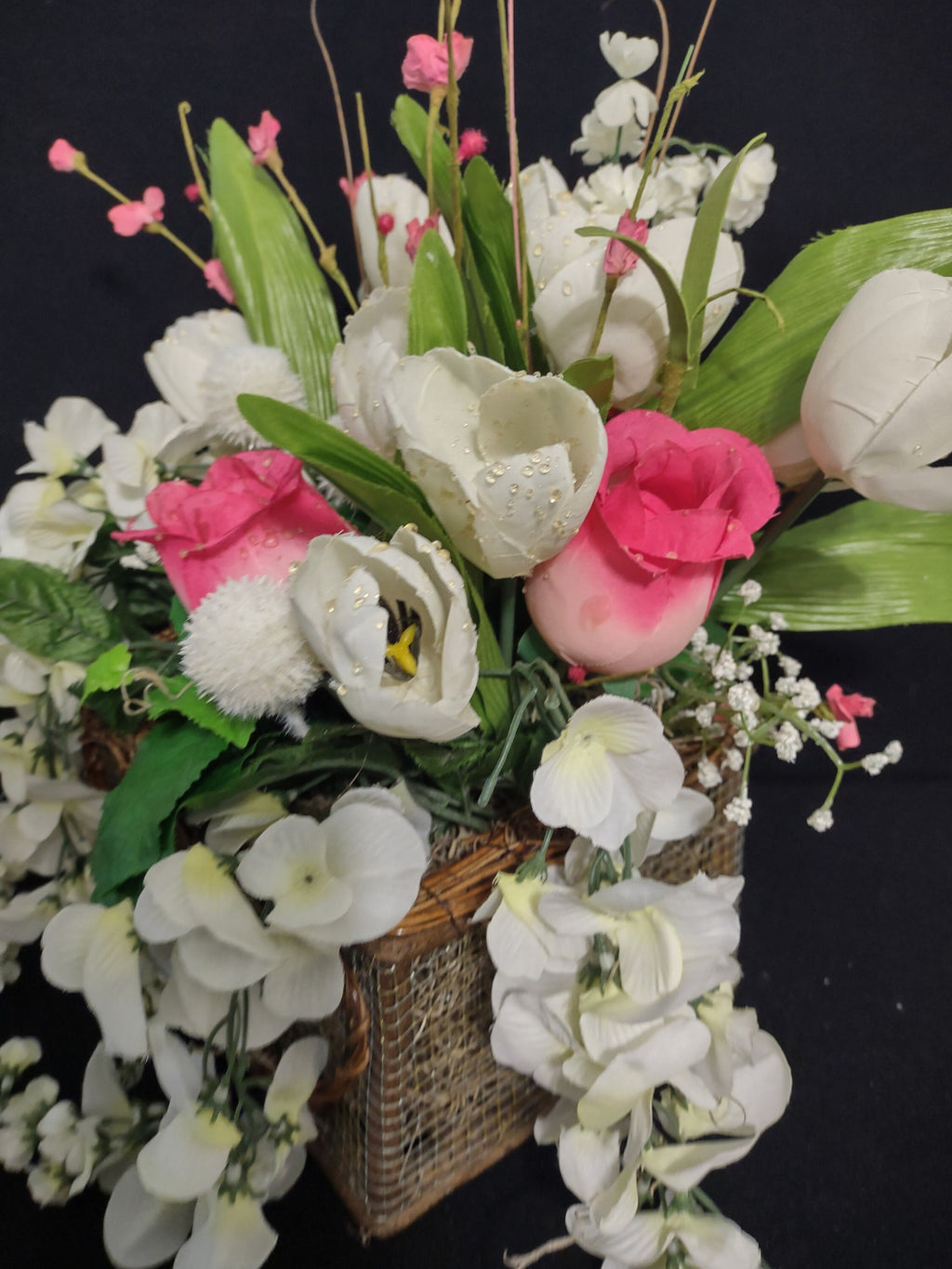 Basket Artificial Flowers Pink White Rose Centerpiece Mothers Day (lot 2661)