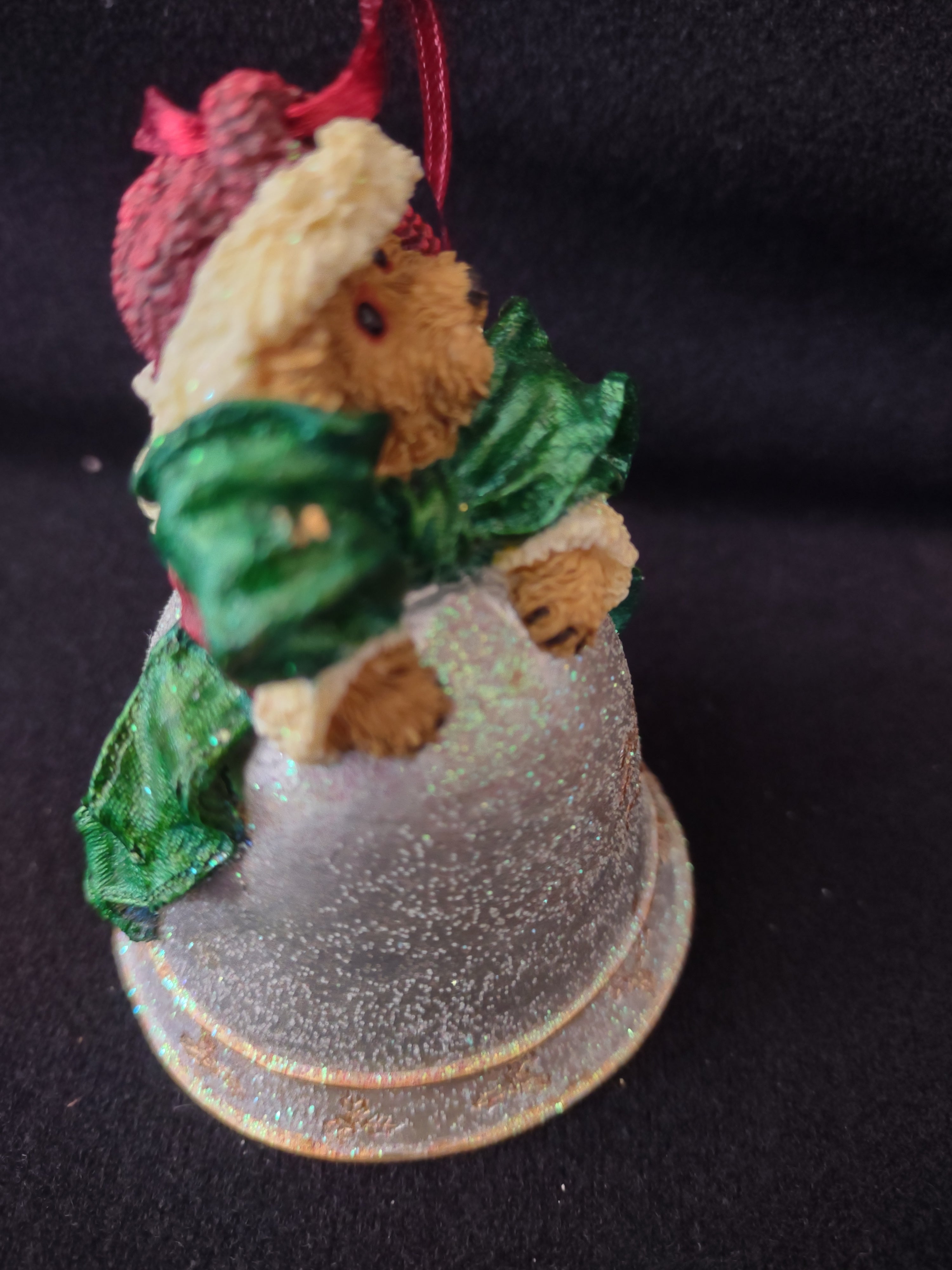 Vintage Christmas 2004 Bearstone Santa Bear Bell (Lot 4129)