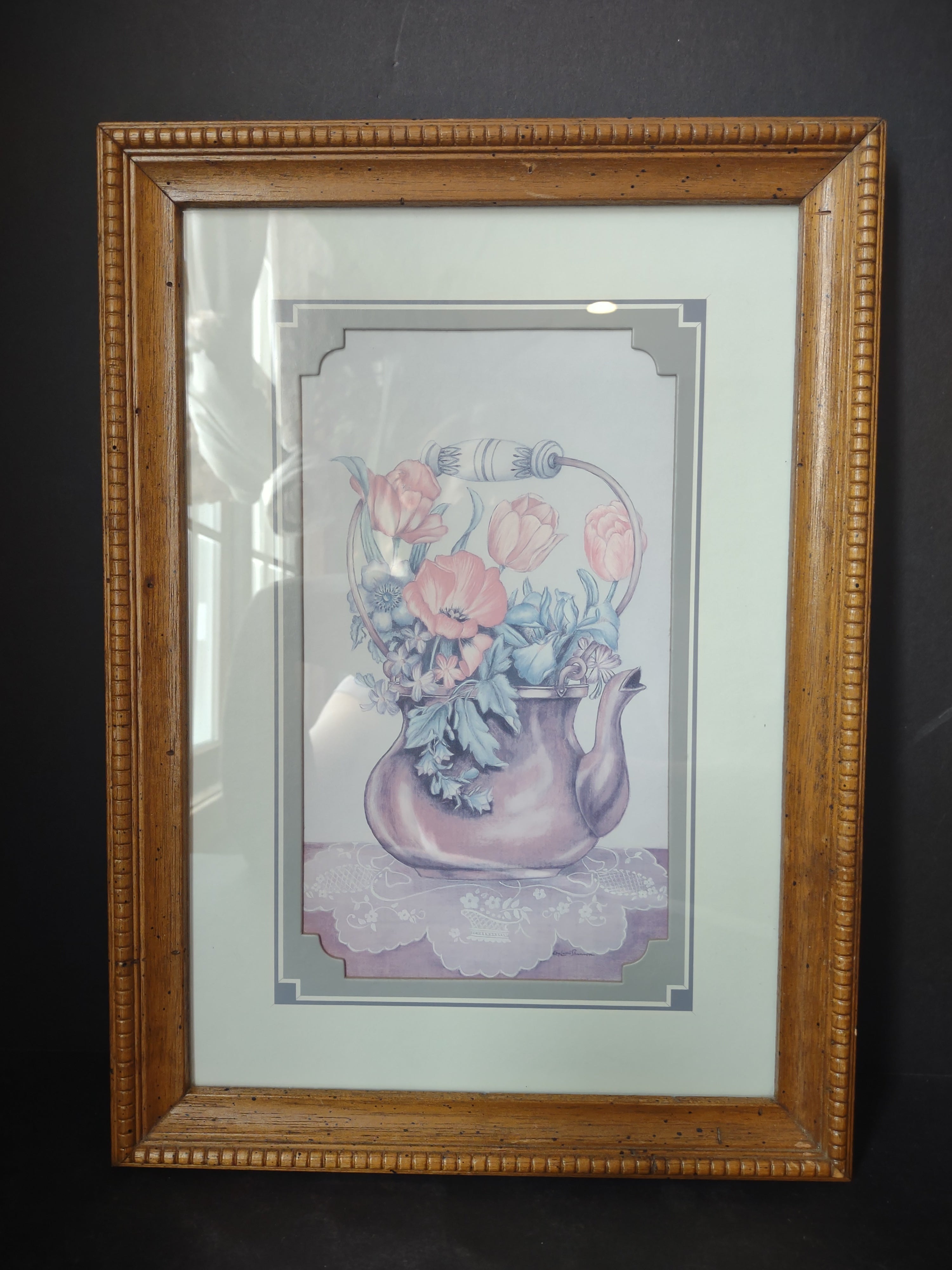 Vintage Picture Cottage Tea Kettel with Poppies Flowers (lot 3098)