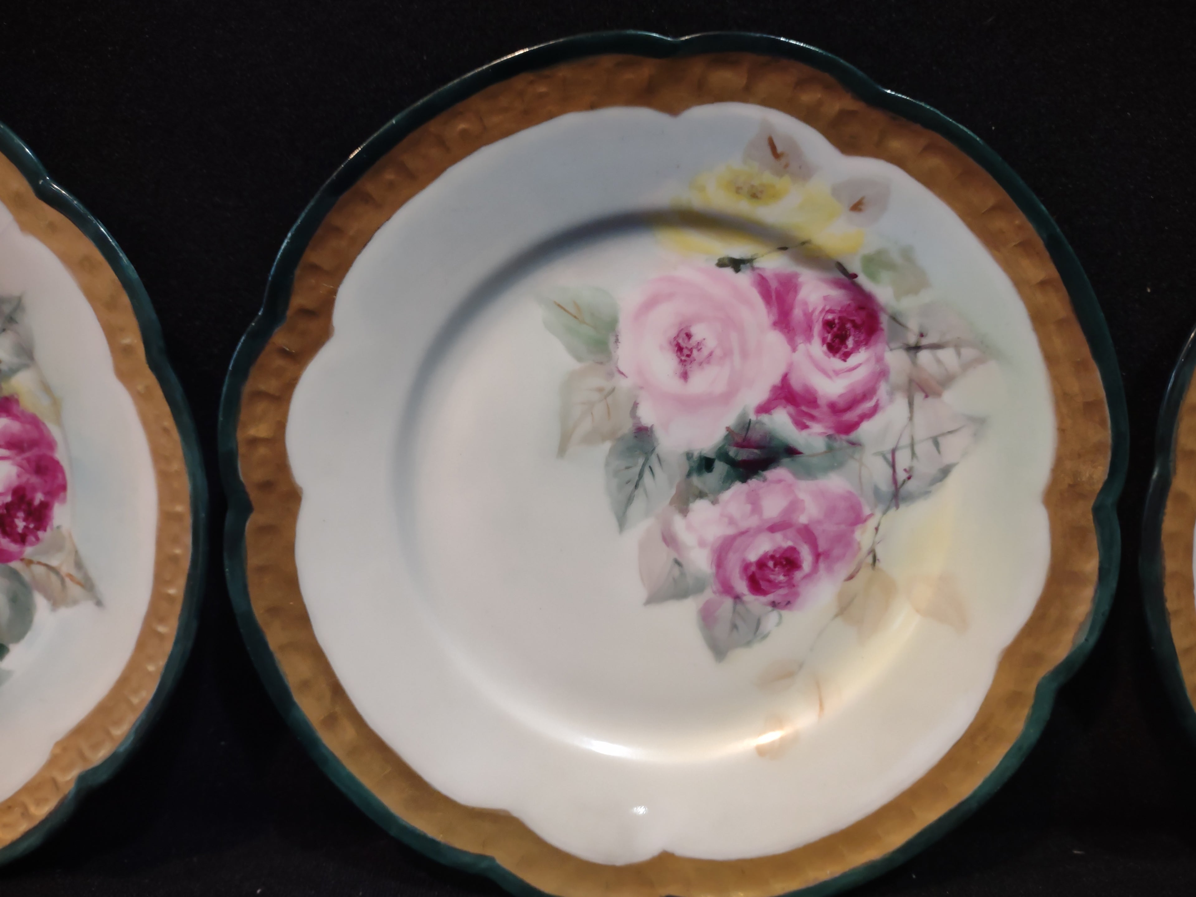 Vintage German Carmen Porcelain Plate Pink Roses Gilded Gold Rim X 3 (Lot 5350)