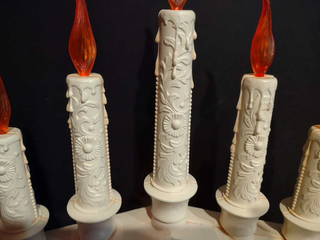 Vintage 1971Christmas Candelabra Electric Drip Candle Flat Flame (lot 4639)