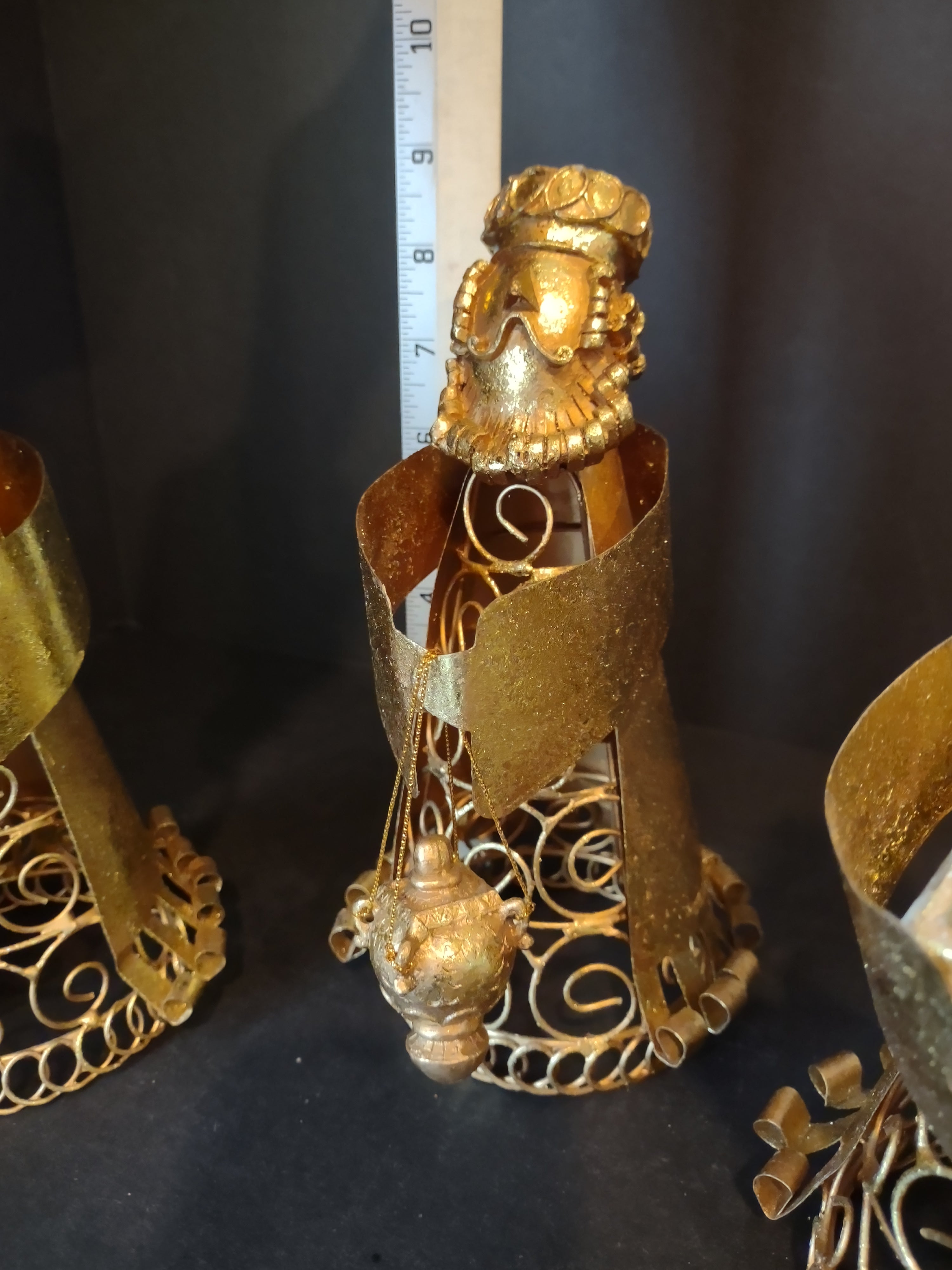 Christmas Set 3 Wiseman Gold Color 8" (lot 1458)