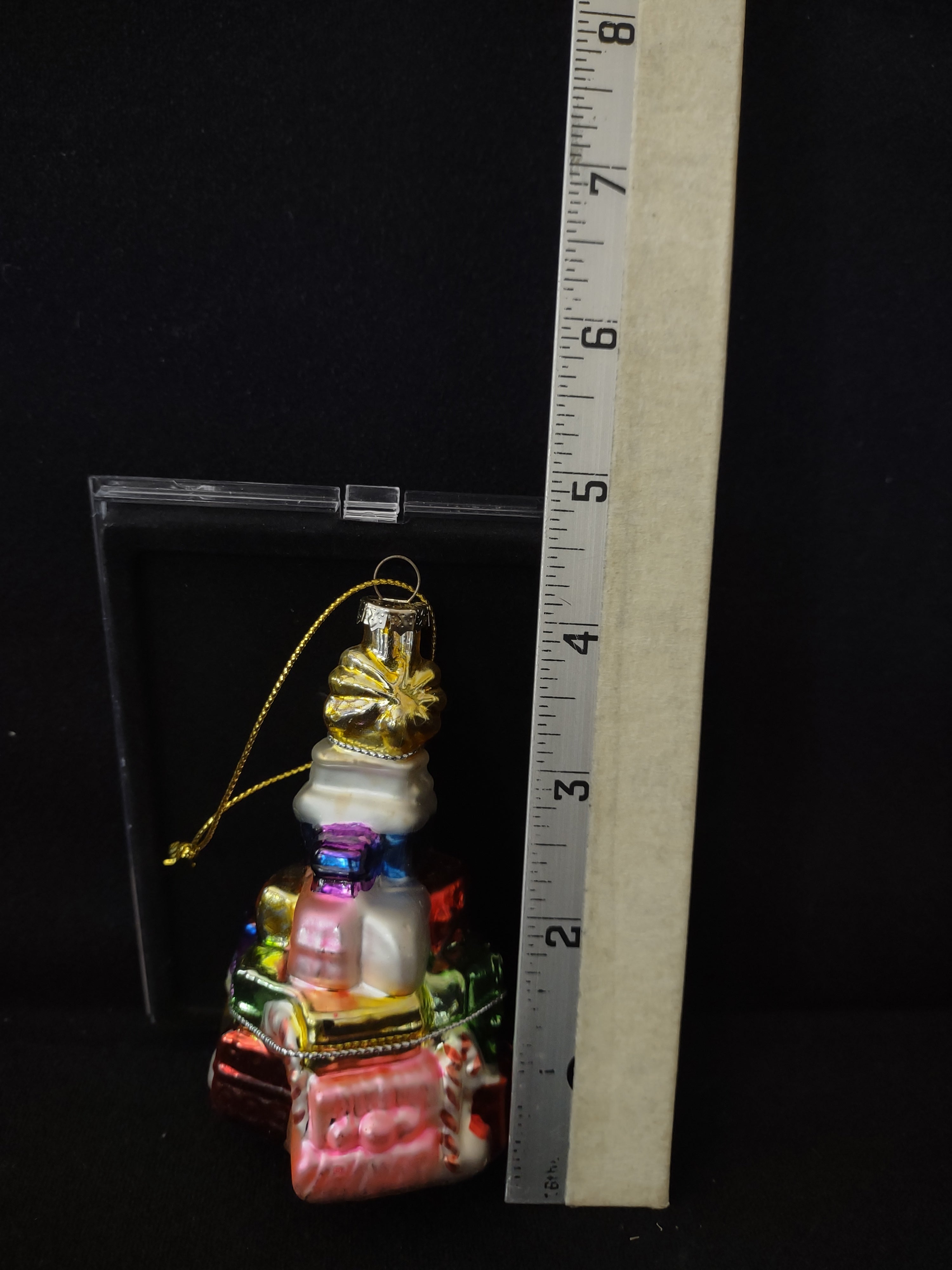 Vintage Christmas Glass Ornament Gift Tree (Lot 4049)