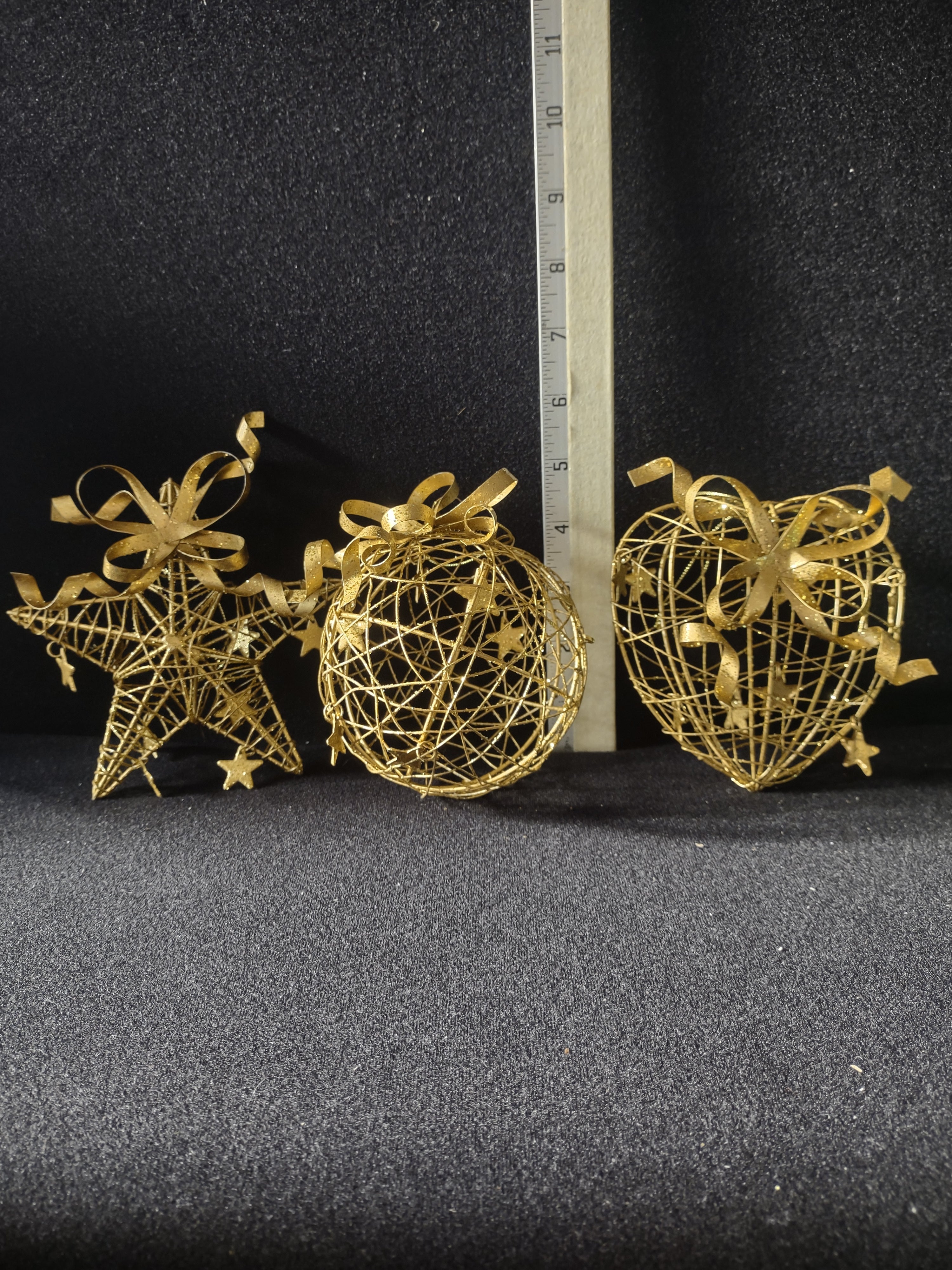 Vintage Christmas Ornaments Star Heart Ball Gold Wire Ribbon (Lot 4629t)