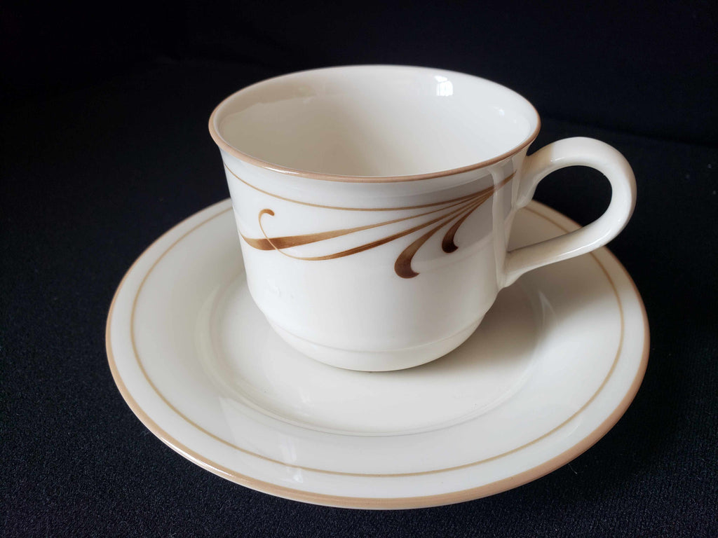 Vintage Lenox Beige Brushstrokes Tea Cup with Saucer (lot 1943)