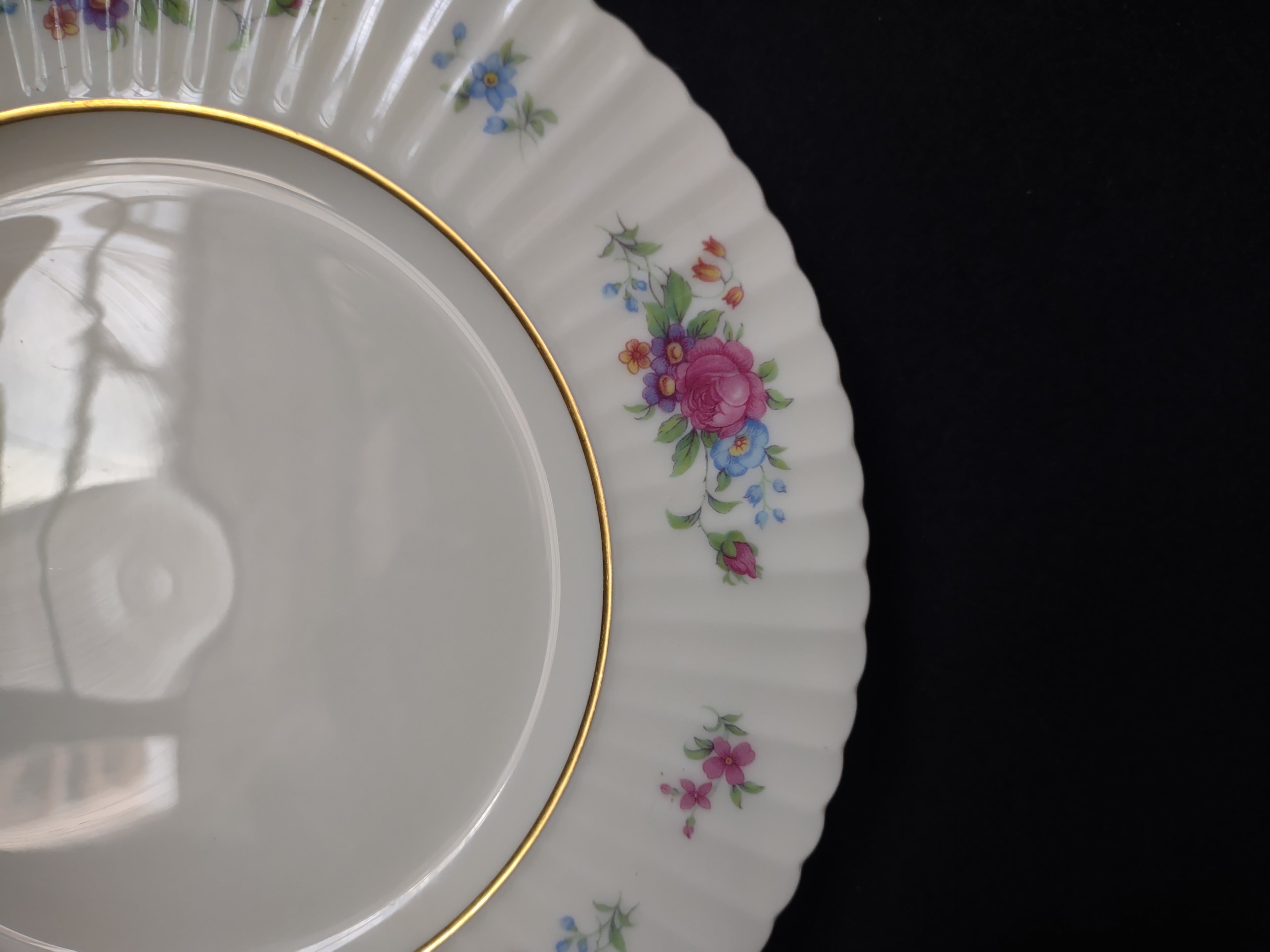 Vintage Lenox Pavlova Dessert or Salad Plate (lot 1844)